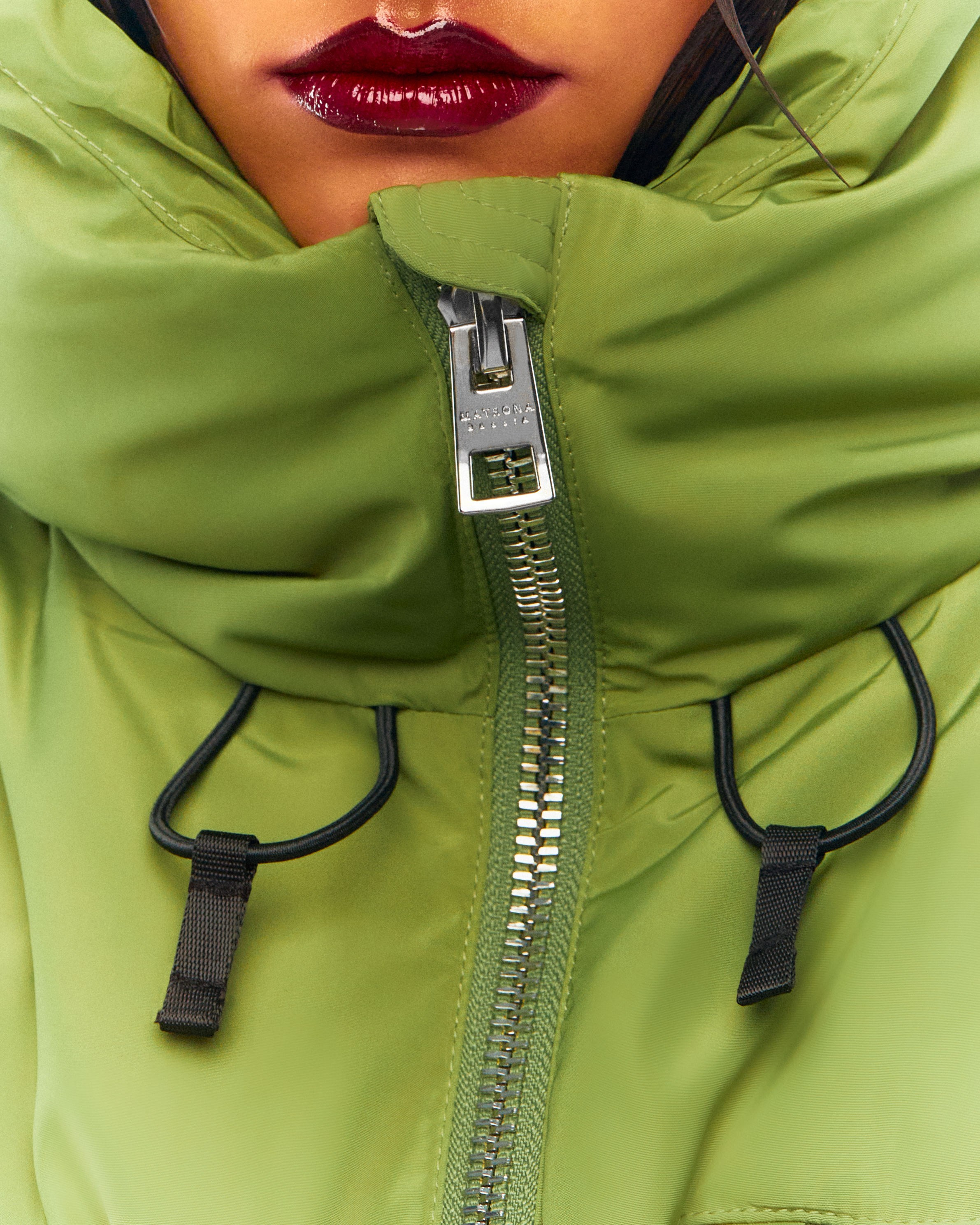 Matrona. Святослав Лебедев | Рекламный фотограф — Коммерческая съемка, Арт-дирекшн, AI-интеграция