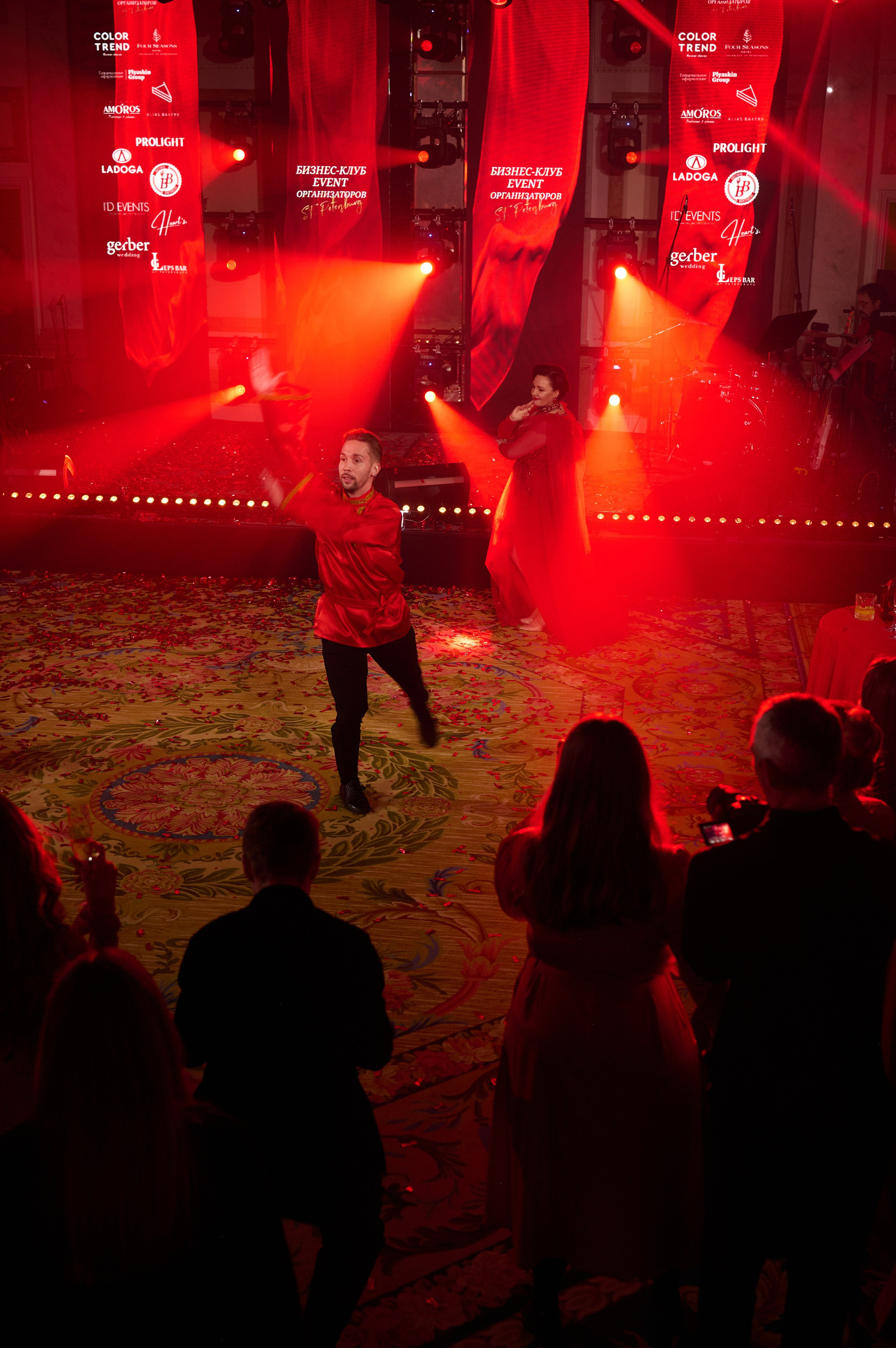 RED BALL (Four Seasons Lion Palace St. Petersburg 5*). Свадебный фотограф в Санкт-Петербурге, Москве, СПб Сергей Поддубный