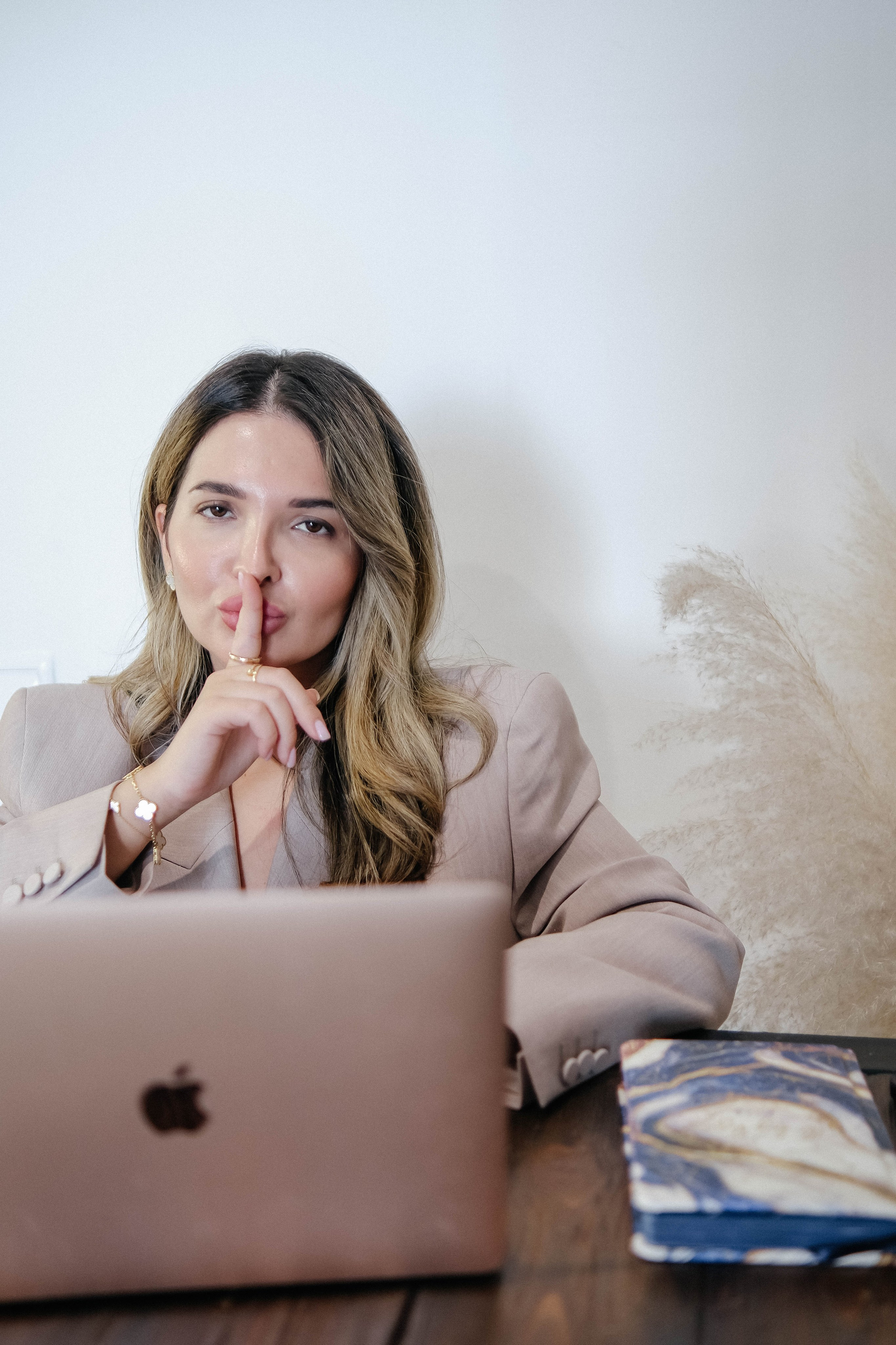 Нигяр Гинеколог. Главная