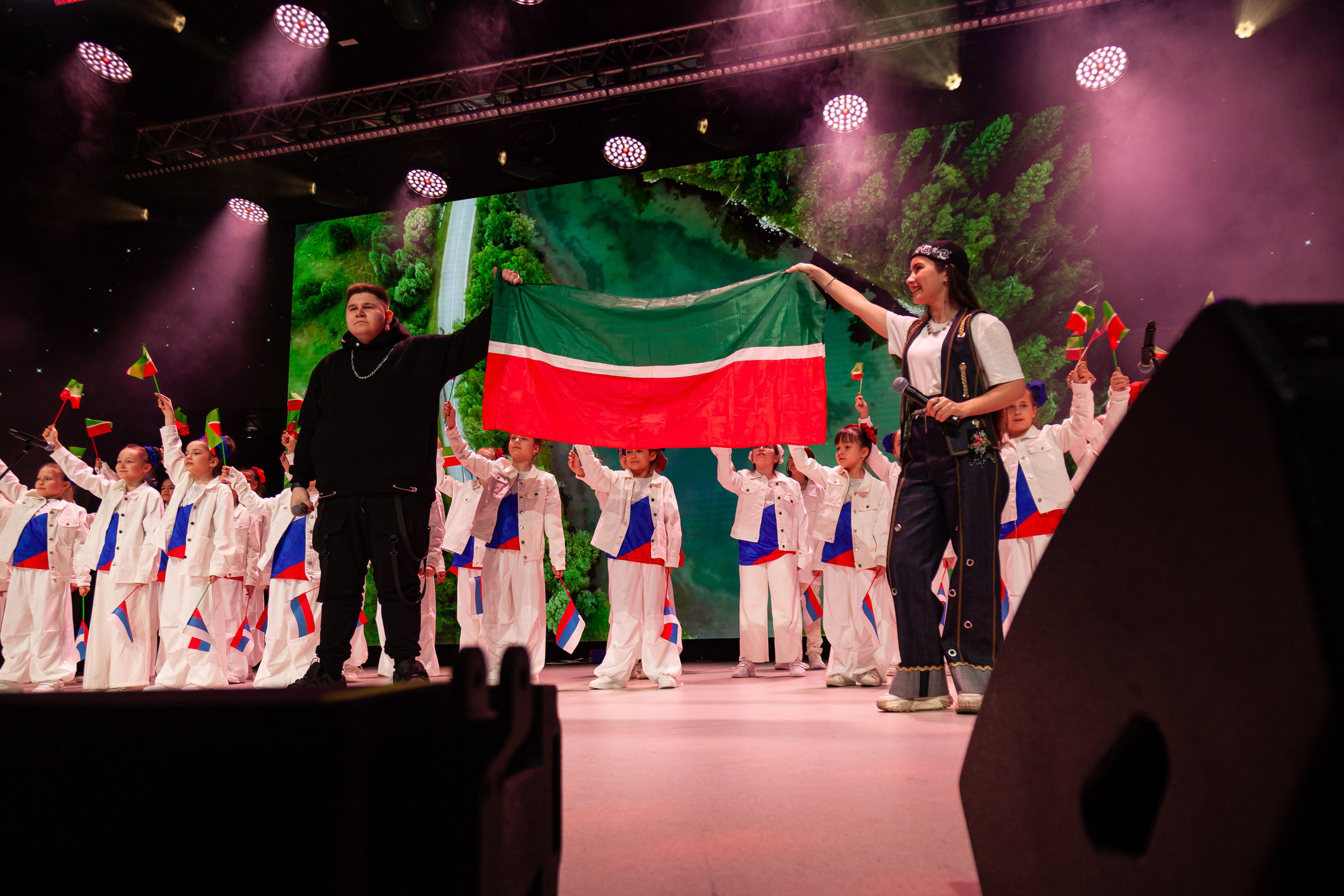 Юбилей ДМШ № 20. 30 лет. 21.04.25. Профессиональное фото в Казани: от идеи до результата. Фотограф Яна Мур