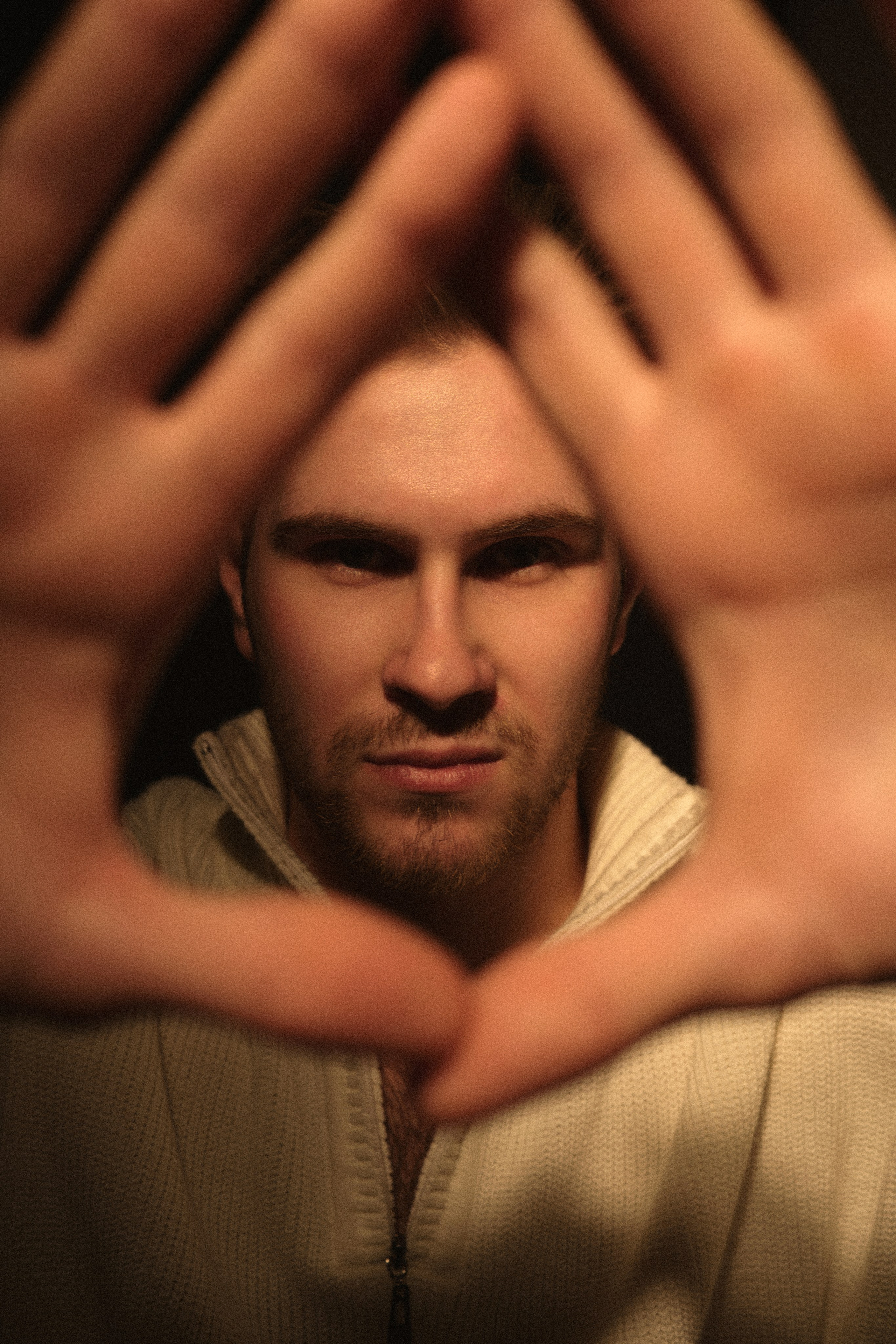 МУЖСКОЙ ПОРТРЕТ. Фотограф Владивосток Оля КРОКС