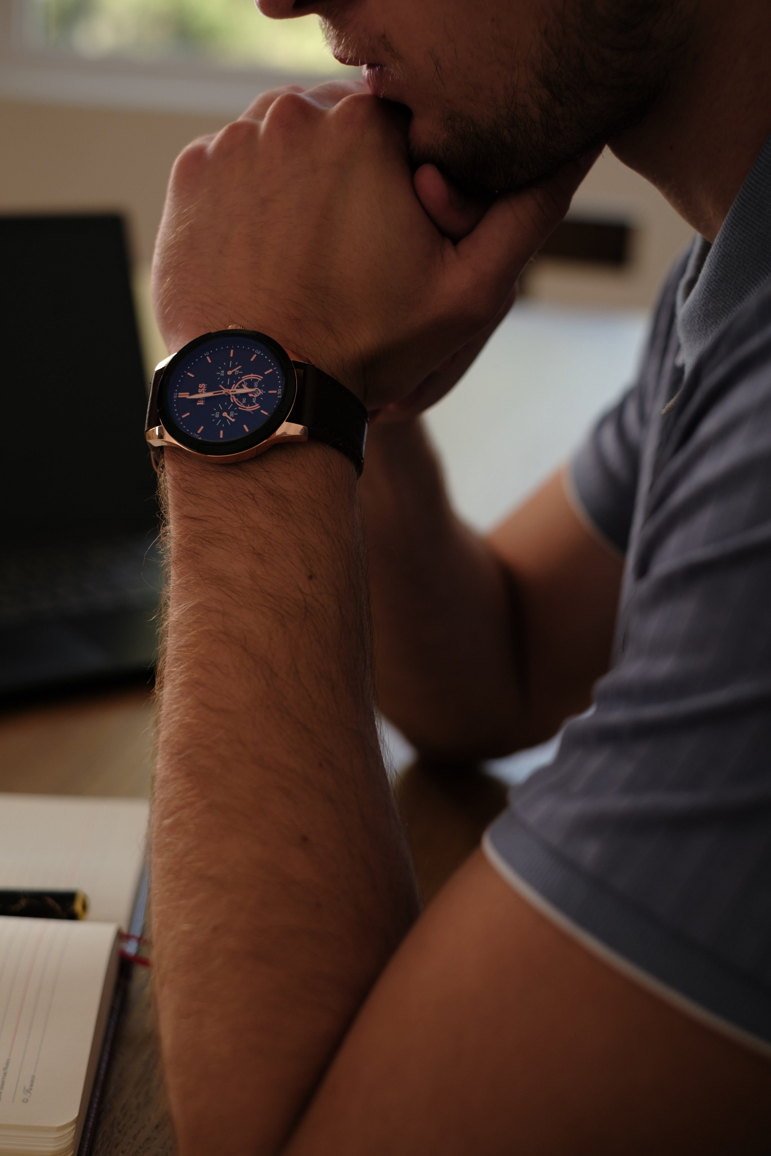 Владимир. Профессиональная фотосъемка в Крыму. Натуральные эмоции и живые кадры. Забронируйте дату прямо сейчас!