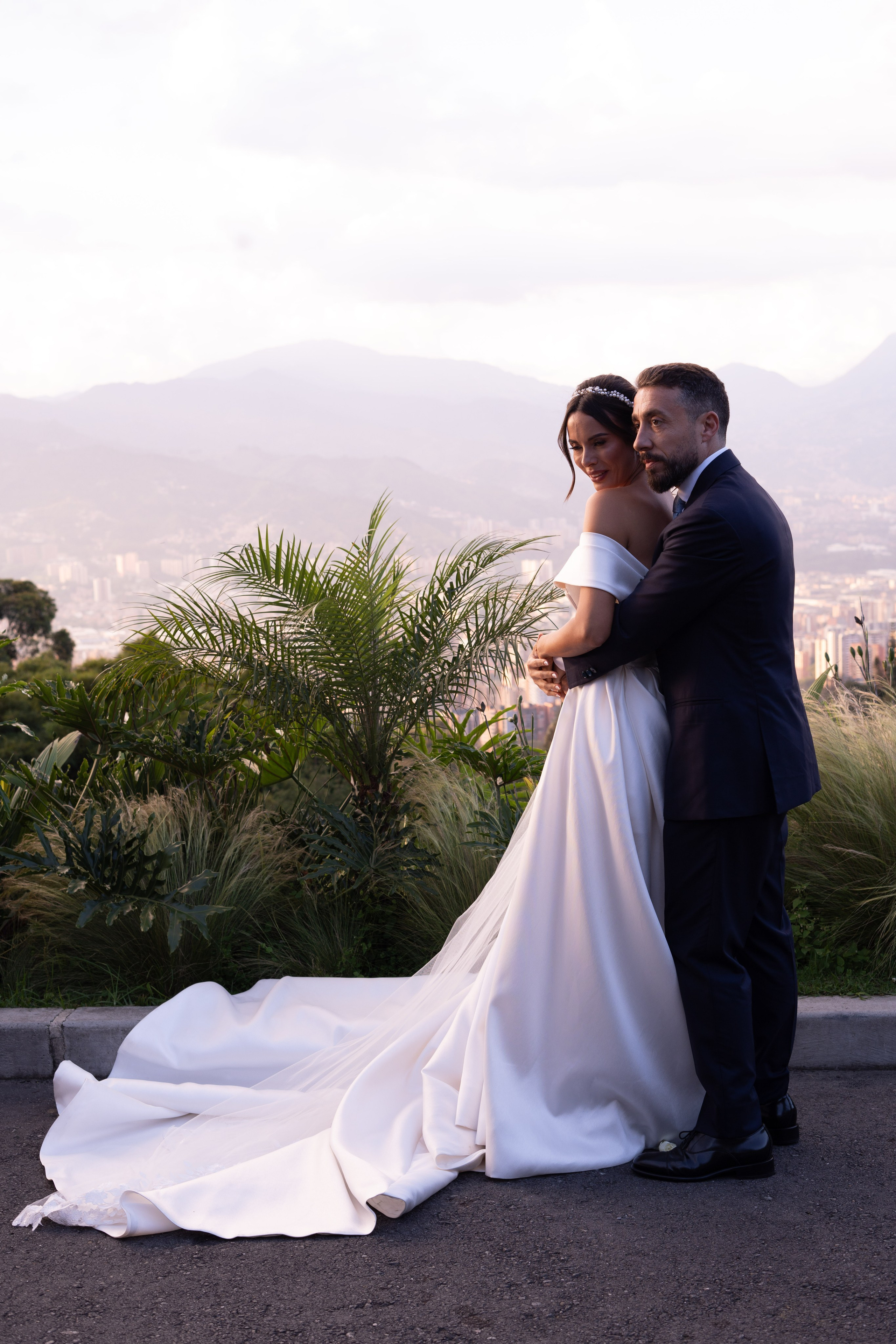 Natalia and Germano. Wedding Photographer in Barcelona and Medellin