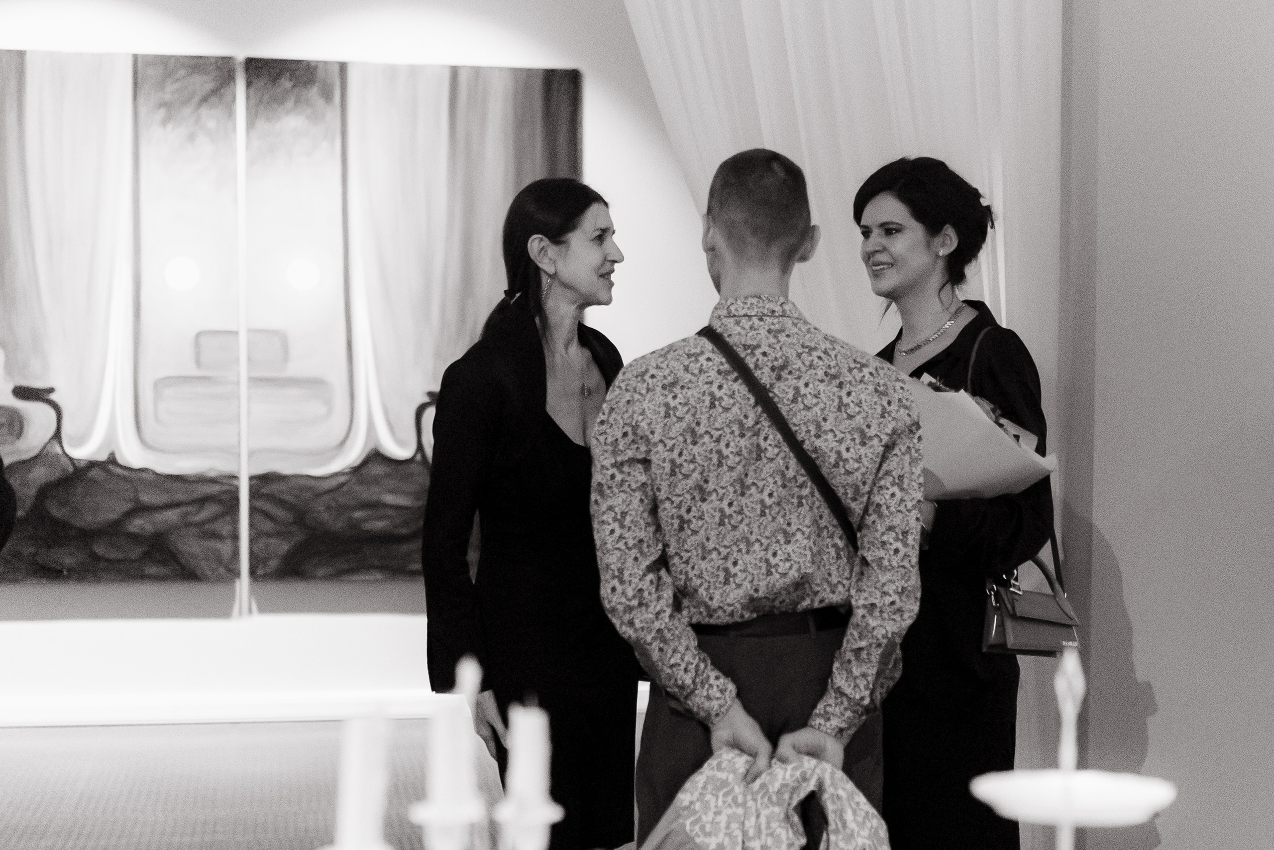 Фотограф на открытие выставки. Свадебный фотограф в Москве Мария Крош