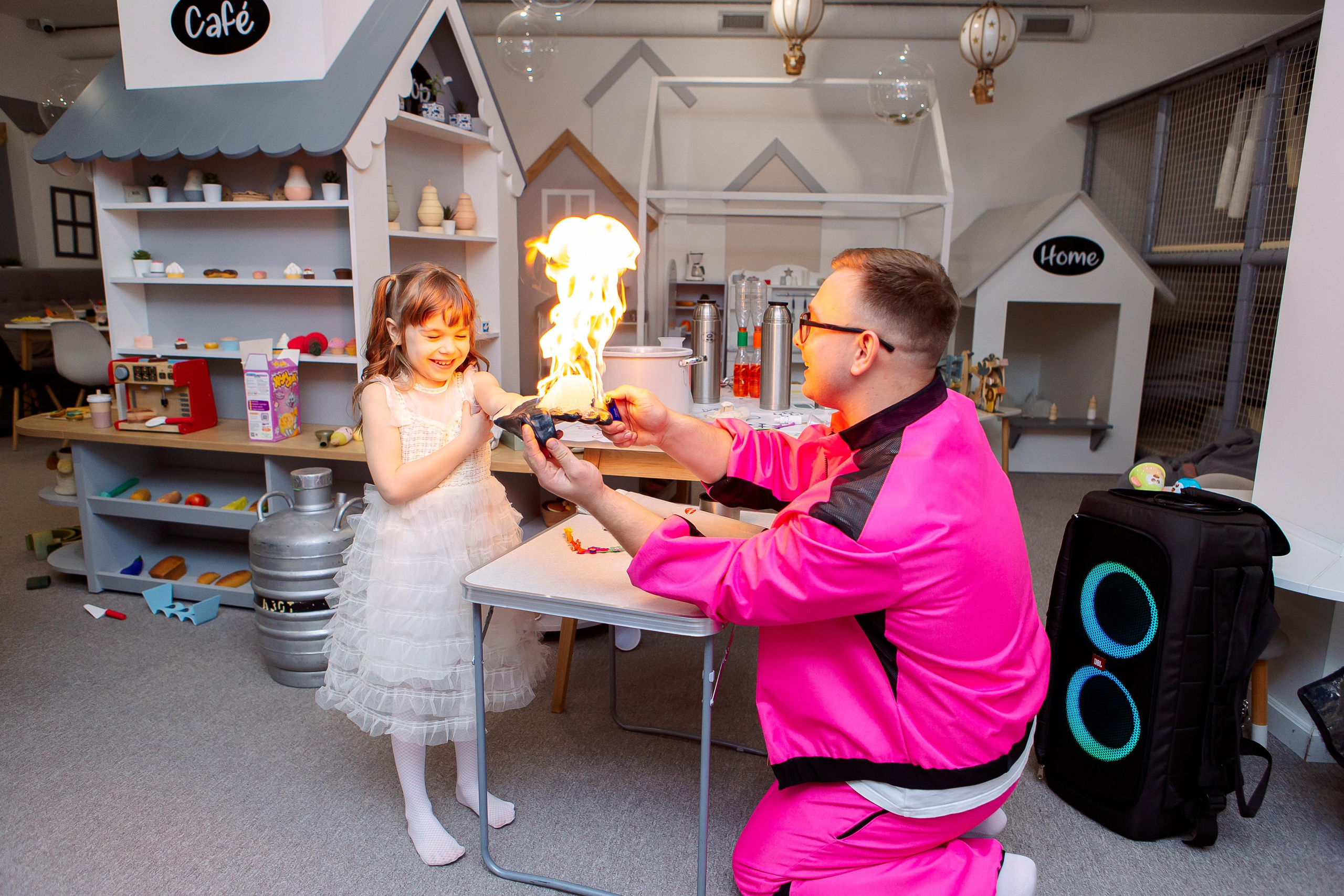 Лиза Кафе Груша. Семейный детский фотограф. Фотосессия в Минске