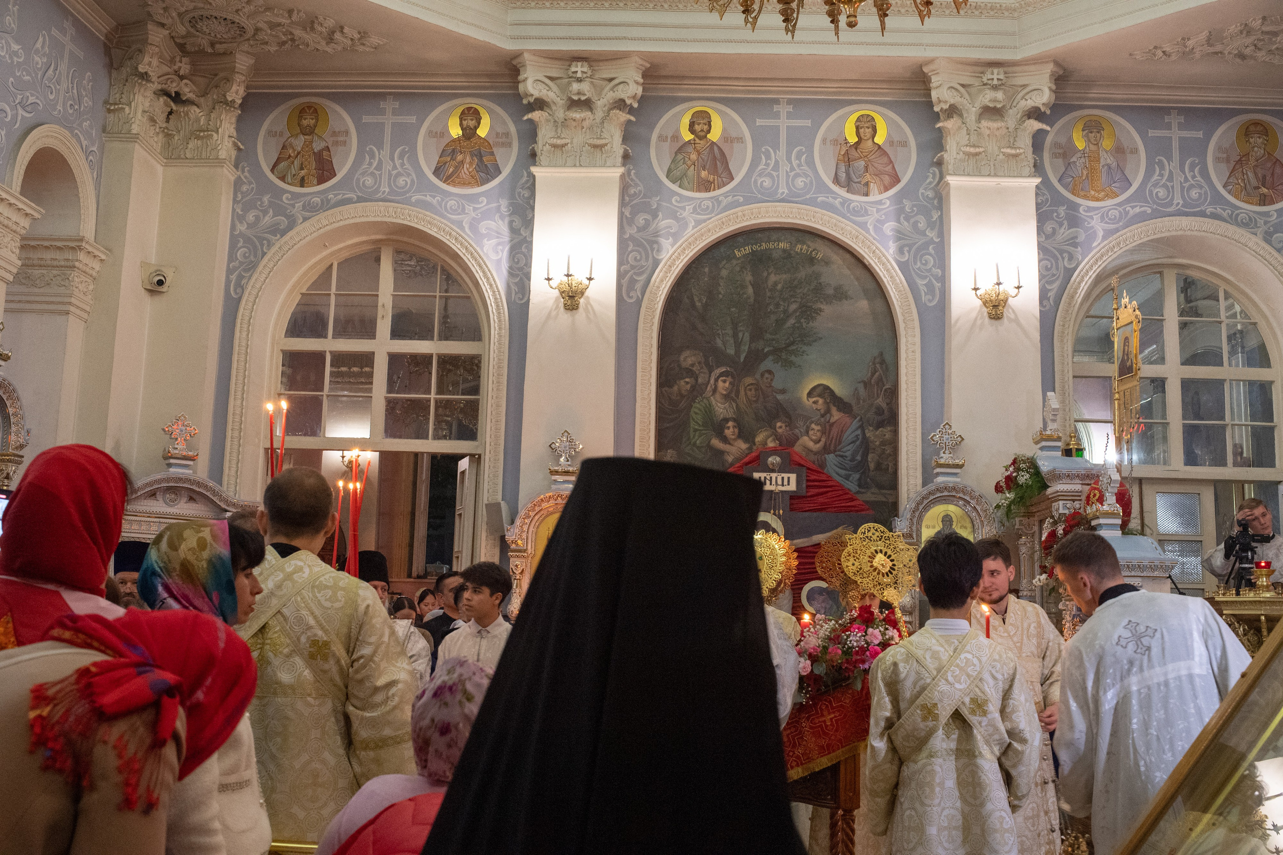 Праздничная молитва на Пасху. Репортажный, спортивный и документальный фотограф в Ташкенте Алексей Елисеев