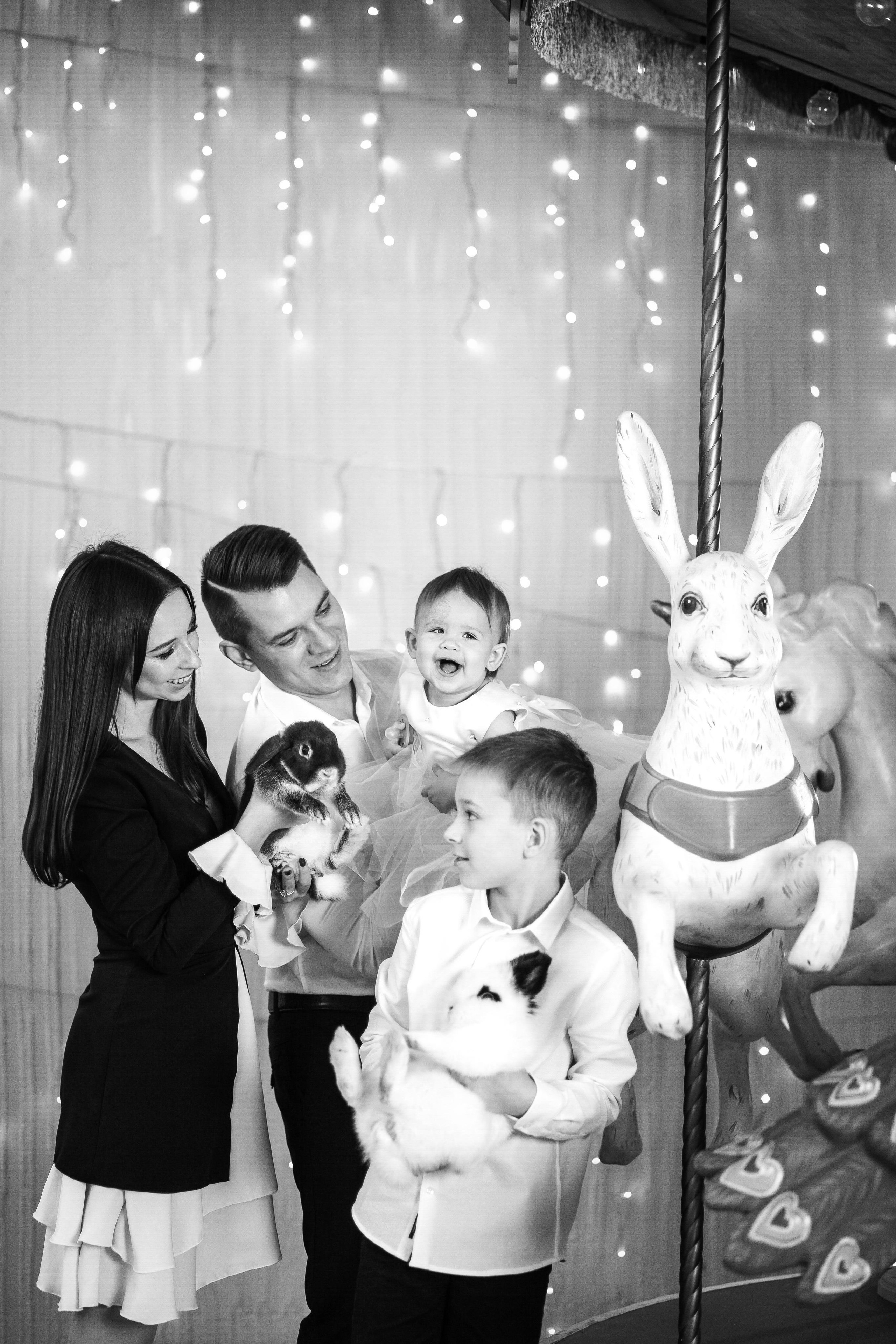 Татьяна, Денис, Платон и Василиса. Семейный фотограф в Екатеринбурге и Красноуфимске Евгения Лягаева