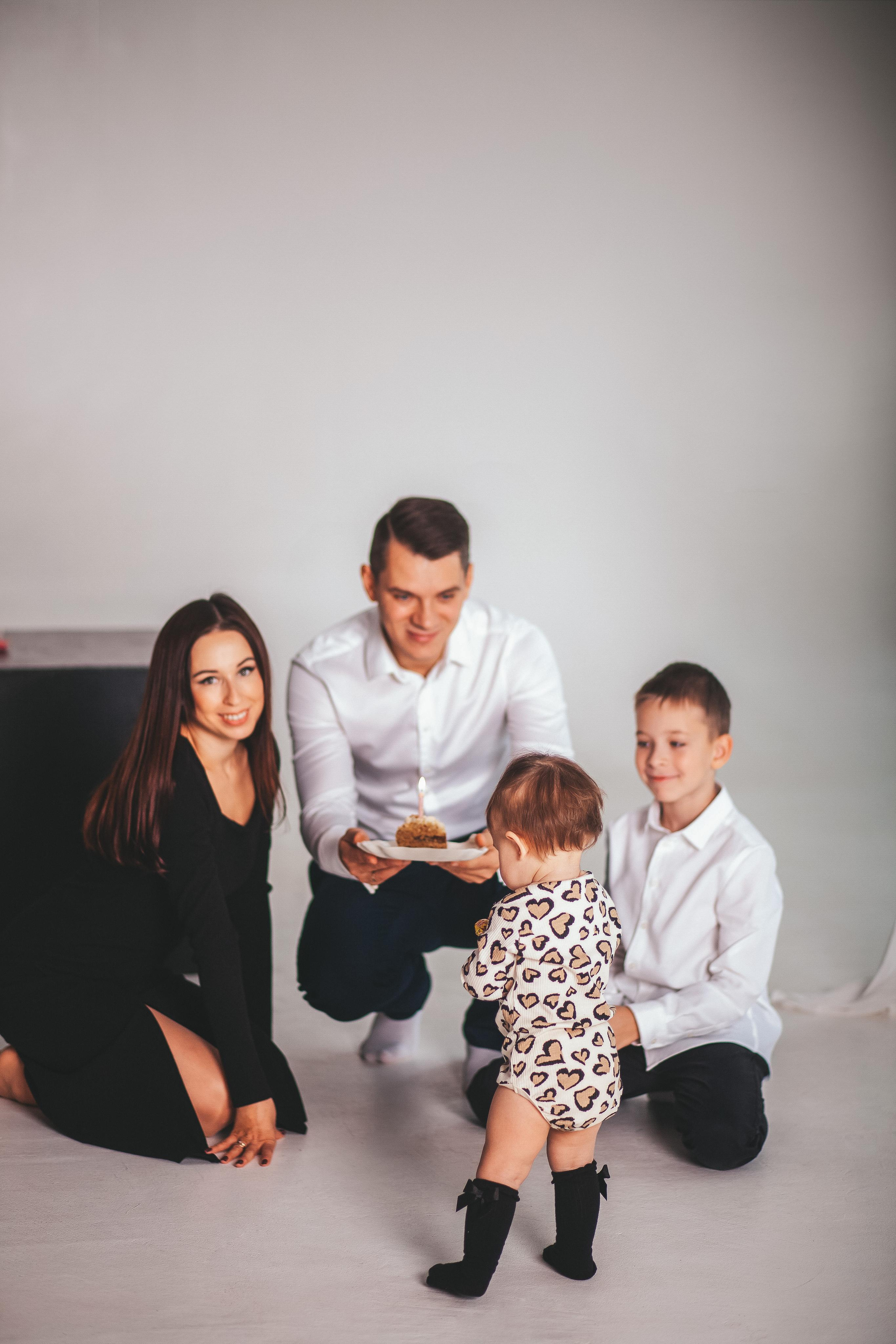 Татьяна, Денис, Платон и Василиса. Семейный фотограф в Екатеринбурге и Красноуфимске Евгения Лягаева