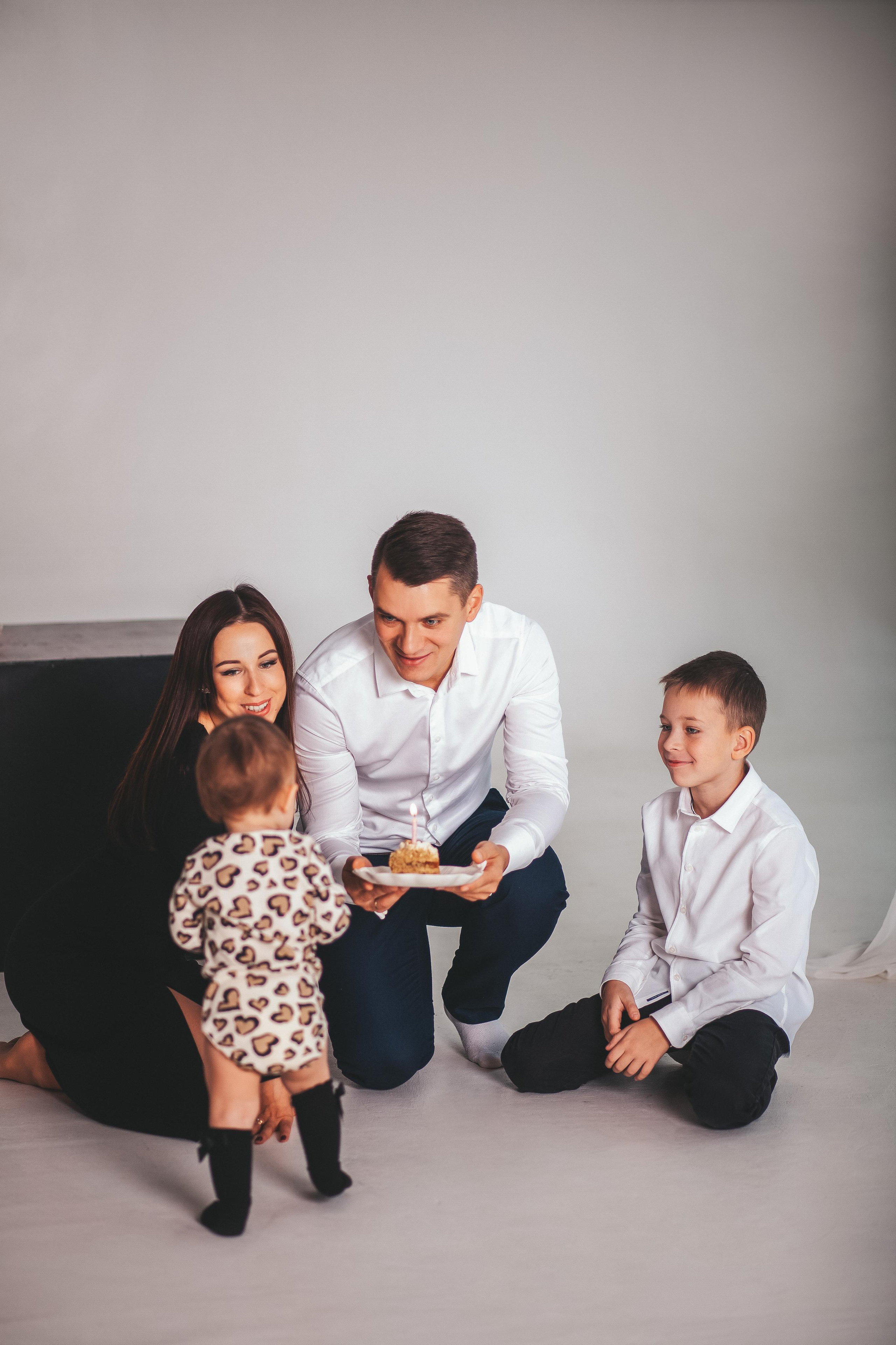 Татьяна, Денис, Платон и Василиса. Семейный фотограф в Екатеринбурге и Красноуфимске Евгения Лягаева