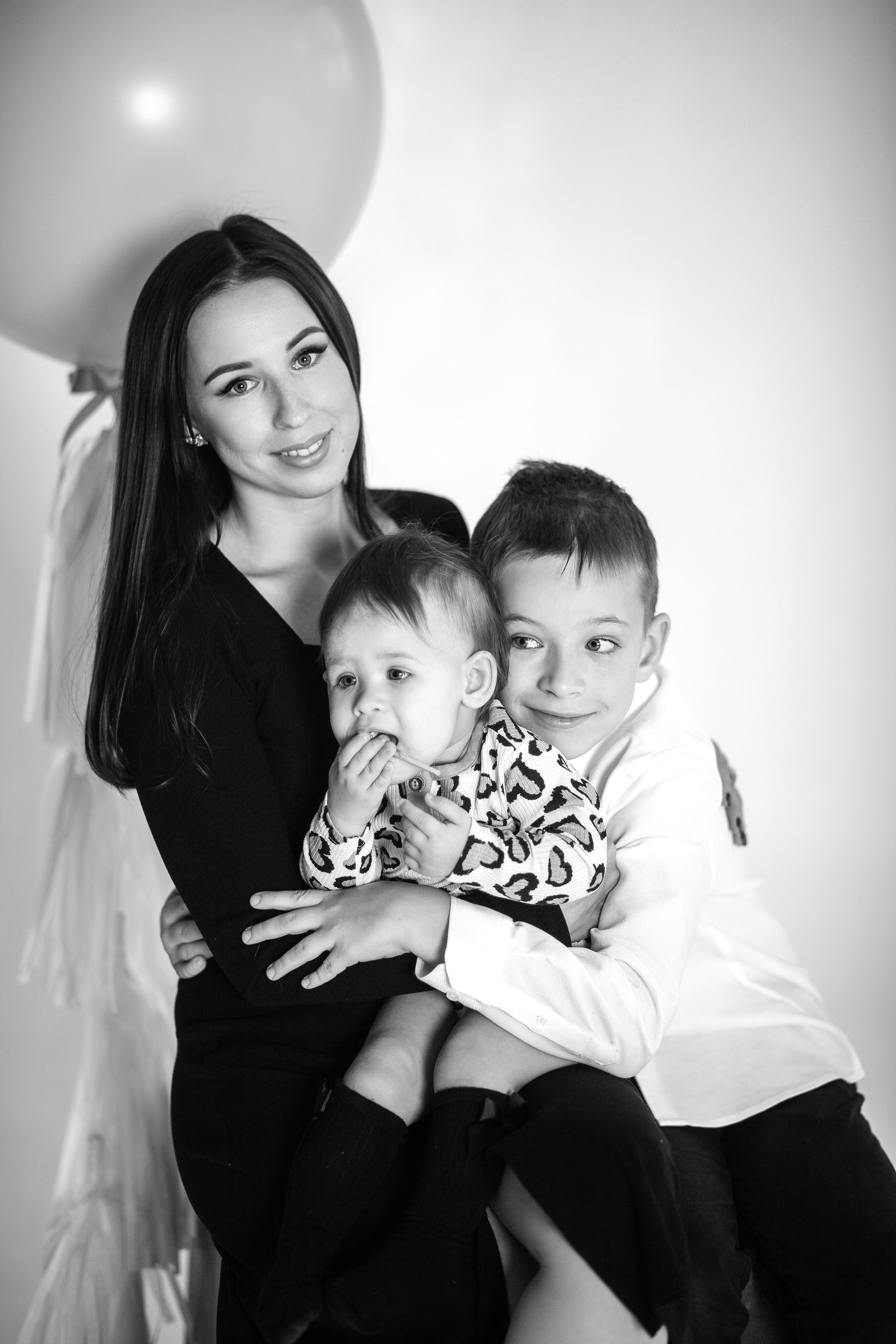 Татьяна, Денис, Платон и Василиса. Семейный фотограф в Екатеринбурге и Красноуфимске Евгения Лягаева