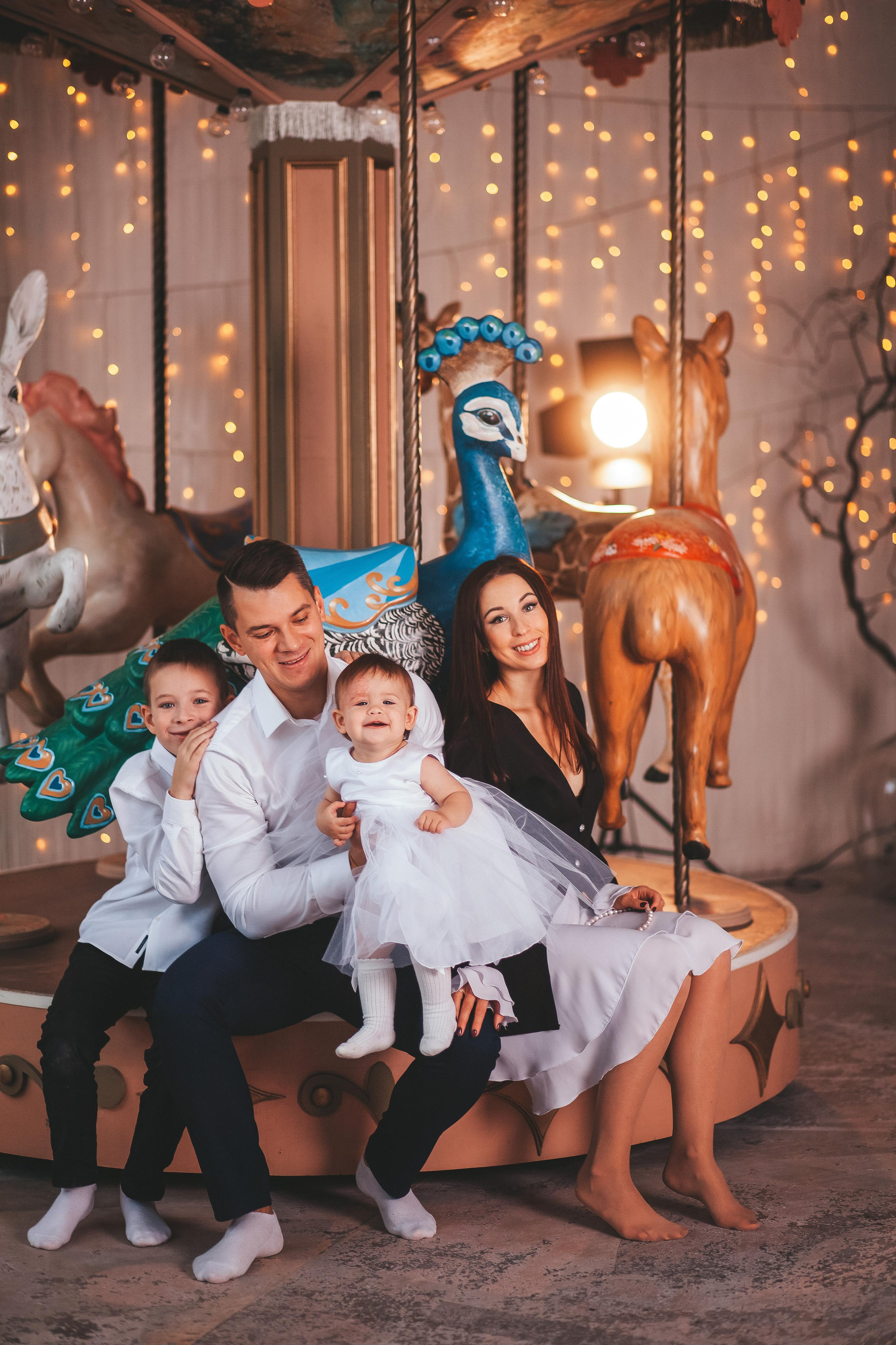 Татьяна, Денис, Платон и Василиса. Семейный фотограф в Екатеринбурге и Красноуфимске Евгения Лягаева