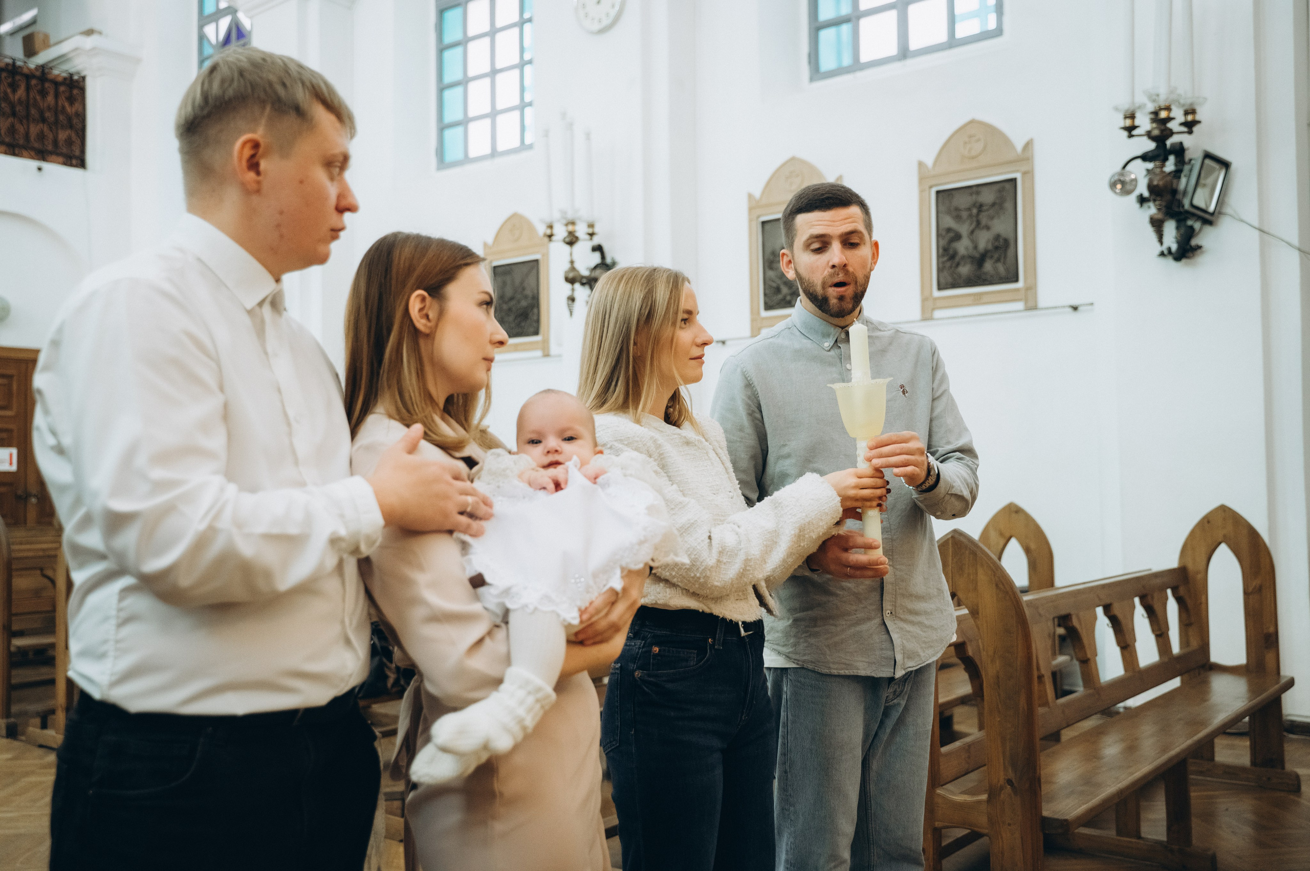 Крещение Эмили (Золотогорский костёл Пресвятой Троицы). Семейный фотограф в Минске Дарья Дреко