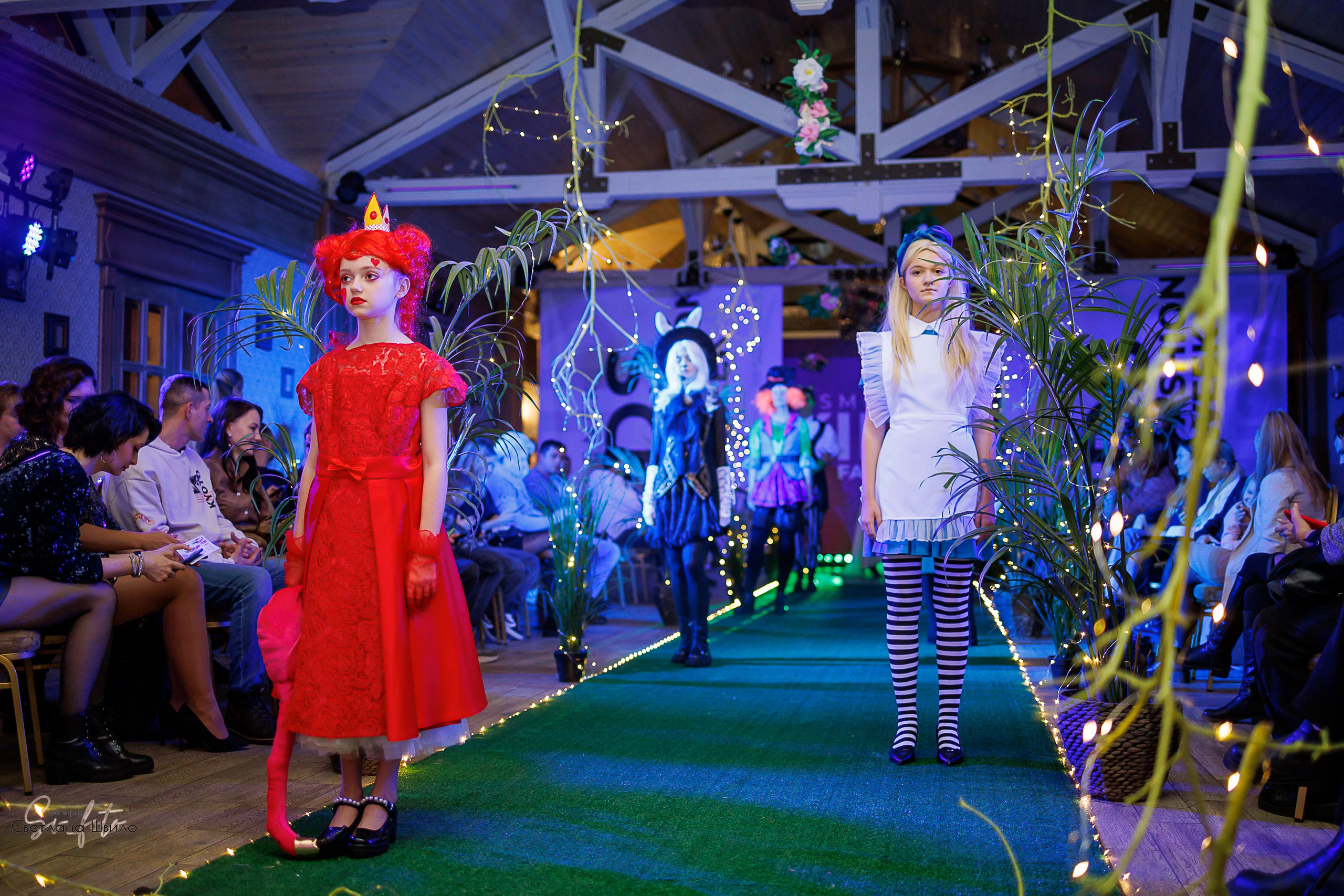 Smolensk Fashion Week_показы_ДЕНЬ 3_ФИНАЛ_Алиса в стране чудес. Главная