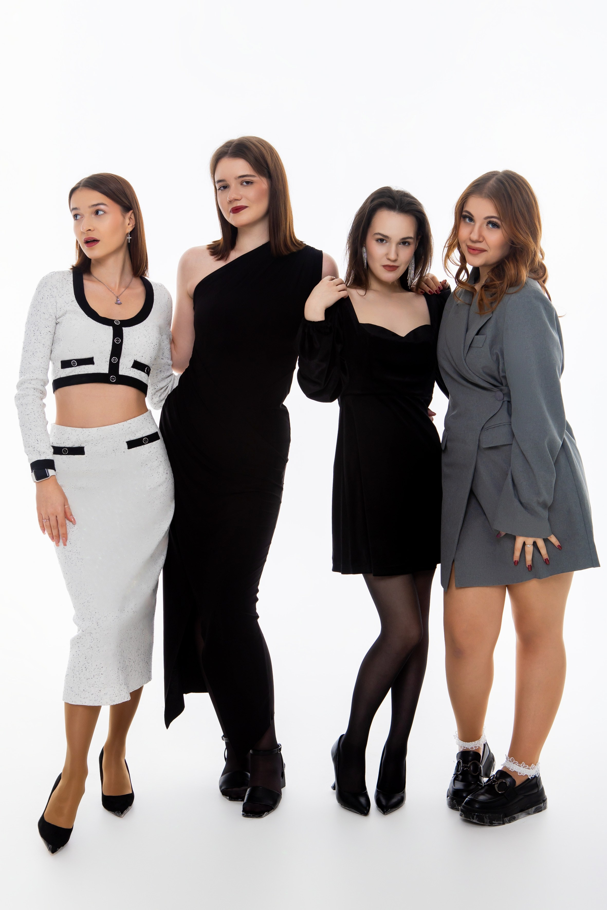 Студия Гимназия 12 11 А 2024 г. Свадебный и портретный Фотограф в Липецке Дмитрий Котюков