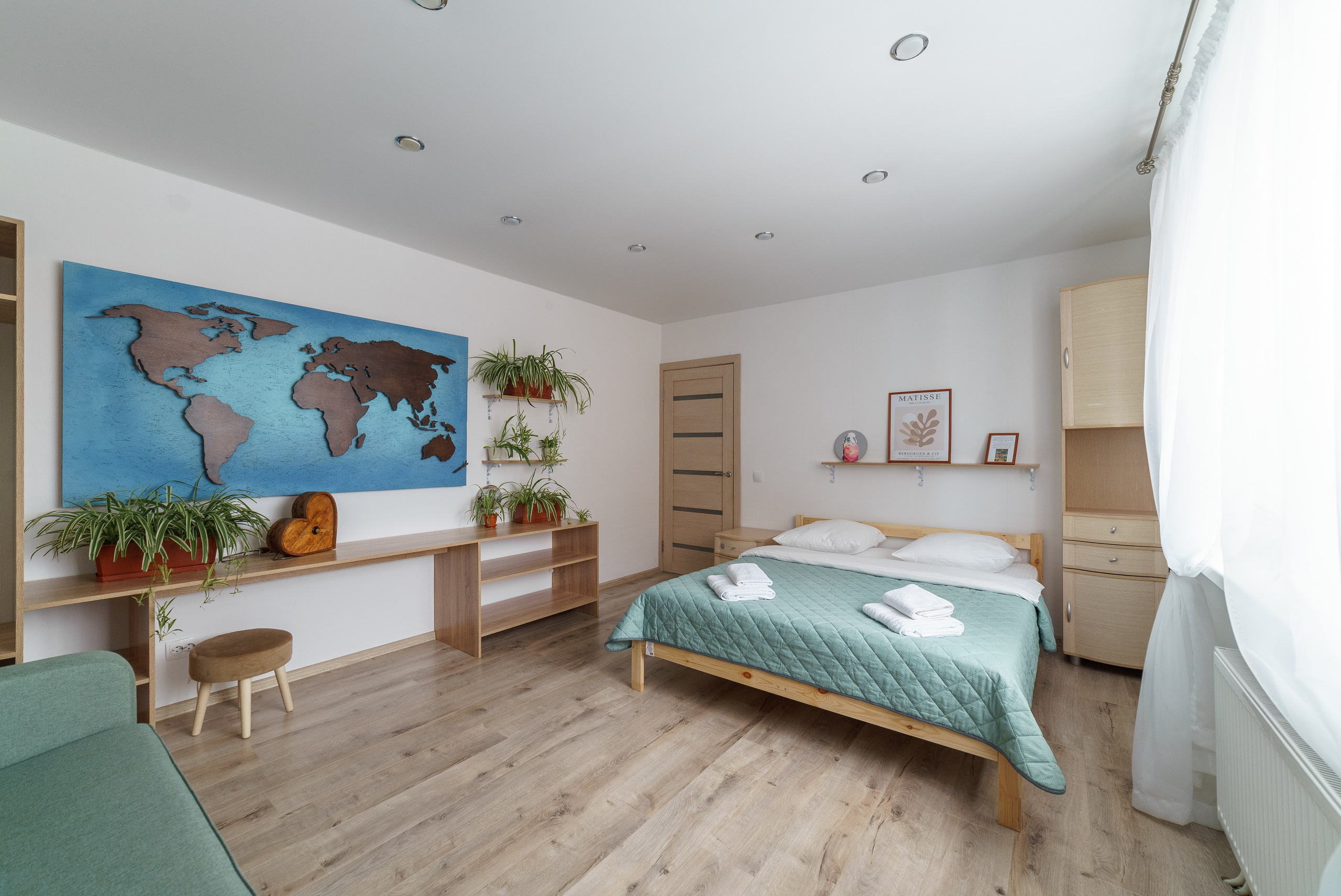 Продажа/аренда. Интерьерный фотограф в Санкт-Петербурге Евгений Дементьев