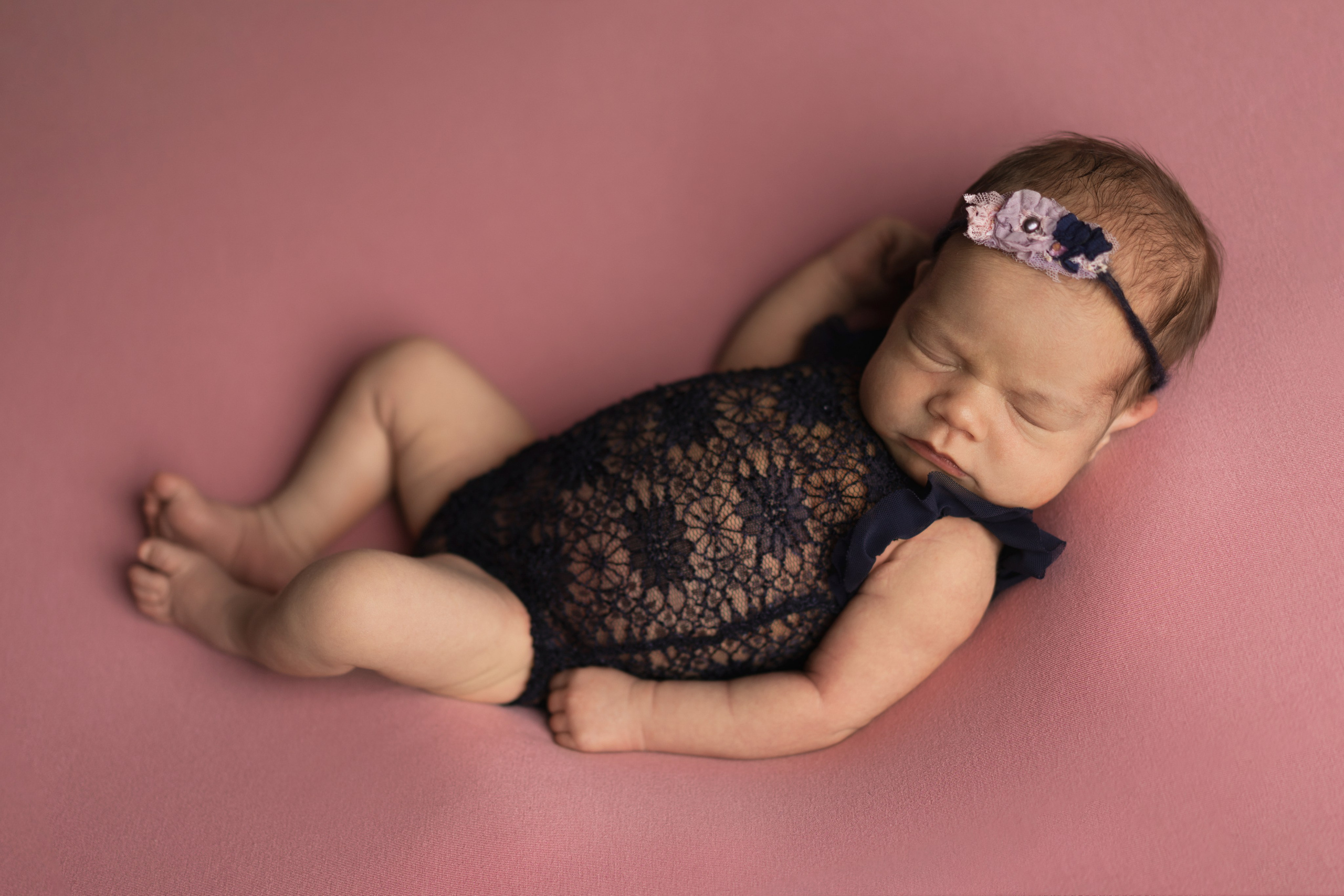 Галерея новорожденных. Фотограф новорожденных у вас дома