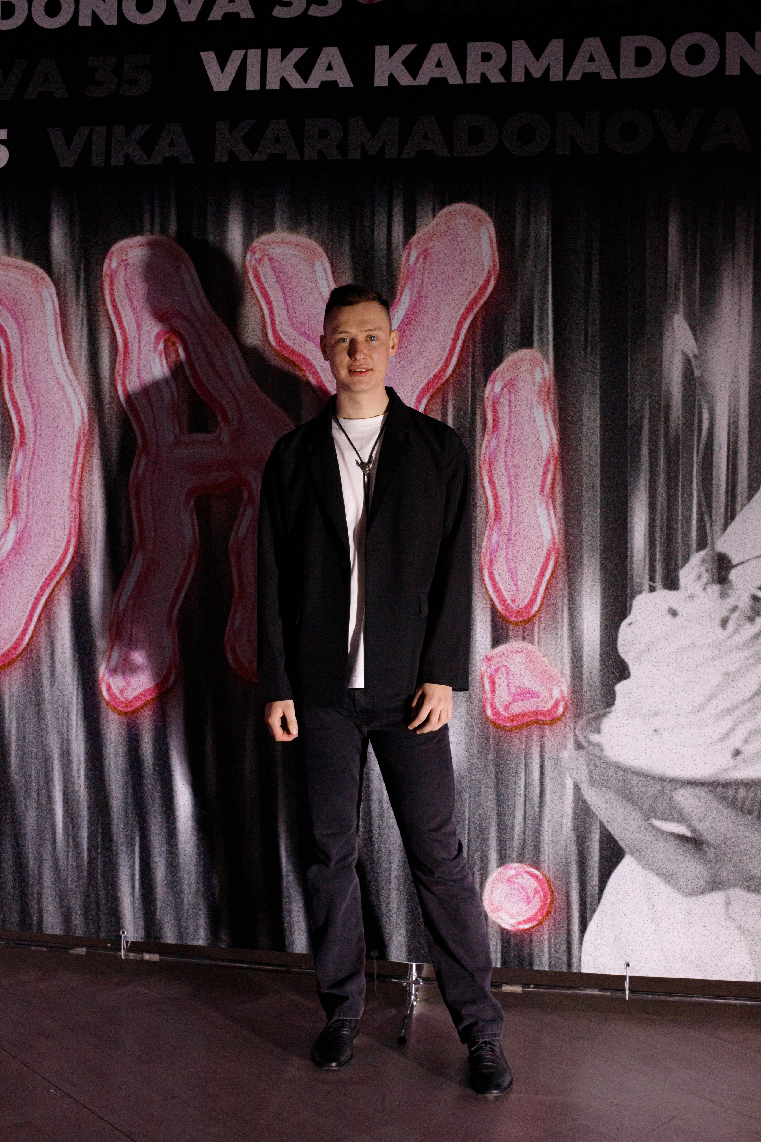 VIKA KARMADONOVA. Photokarish