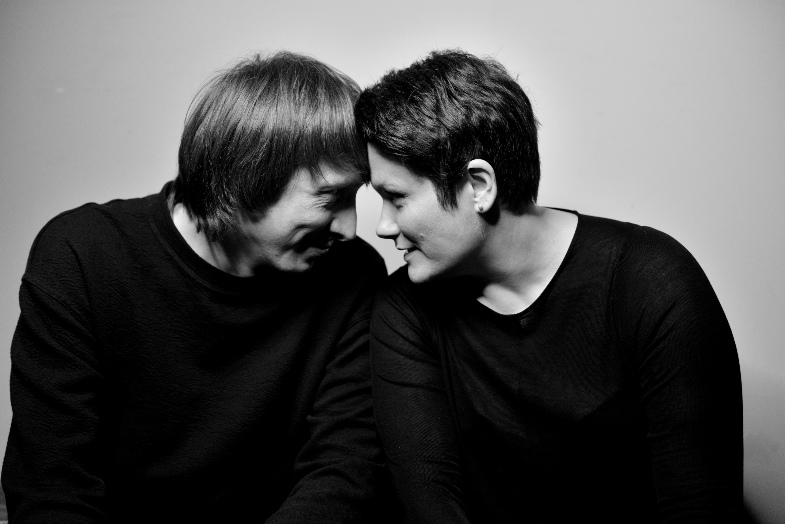 Взгляд женатого человека. Взгляд замужней женщины.