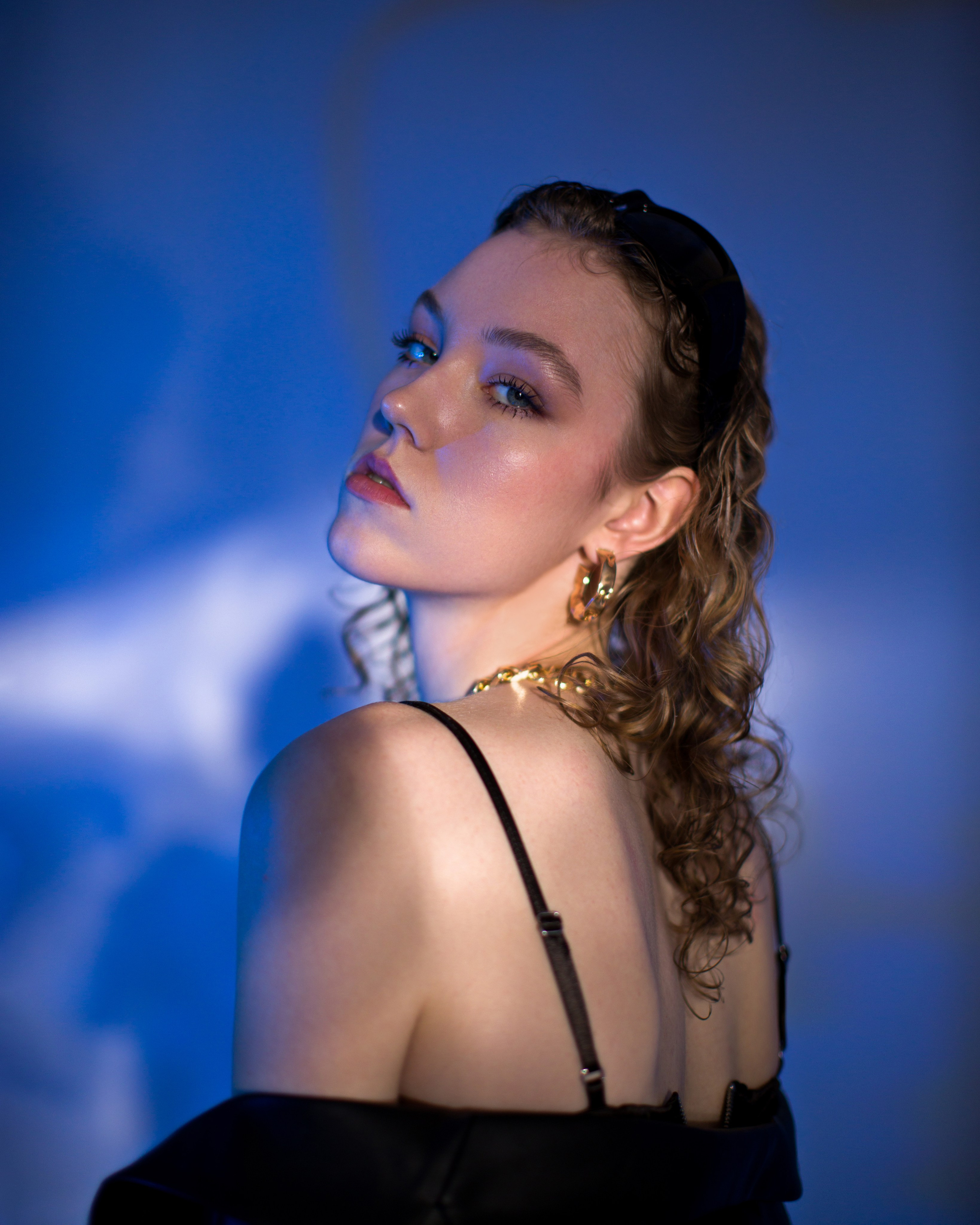 Editorial съемка для: French magazine MALVIE. Фотограф Петрозаводск. Съемка для брендов, индивидуальная съемка