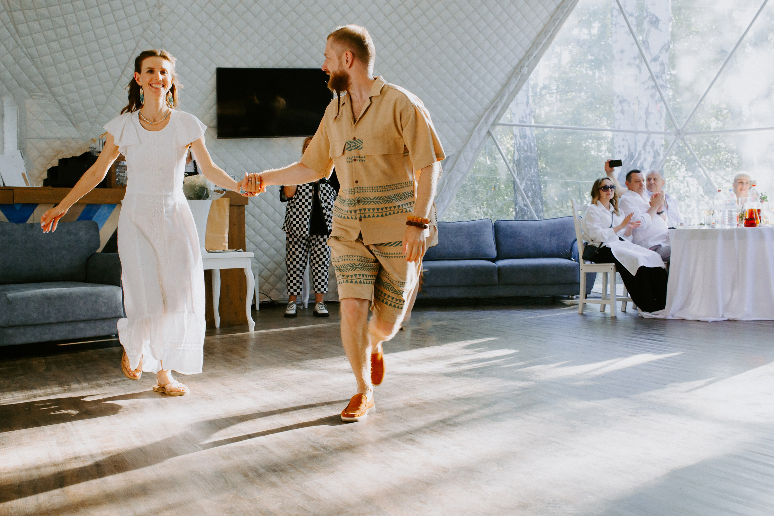 Выездная регистрация и свадебный банкет. Евгения и Илья. Фотограф в Челябинске Ополихина Анна