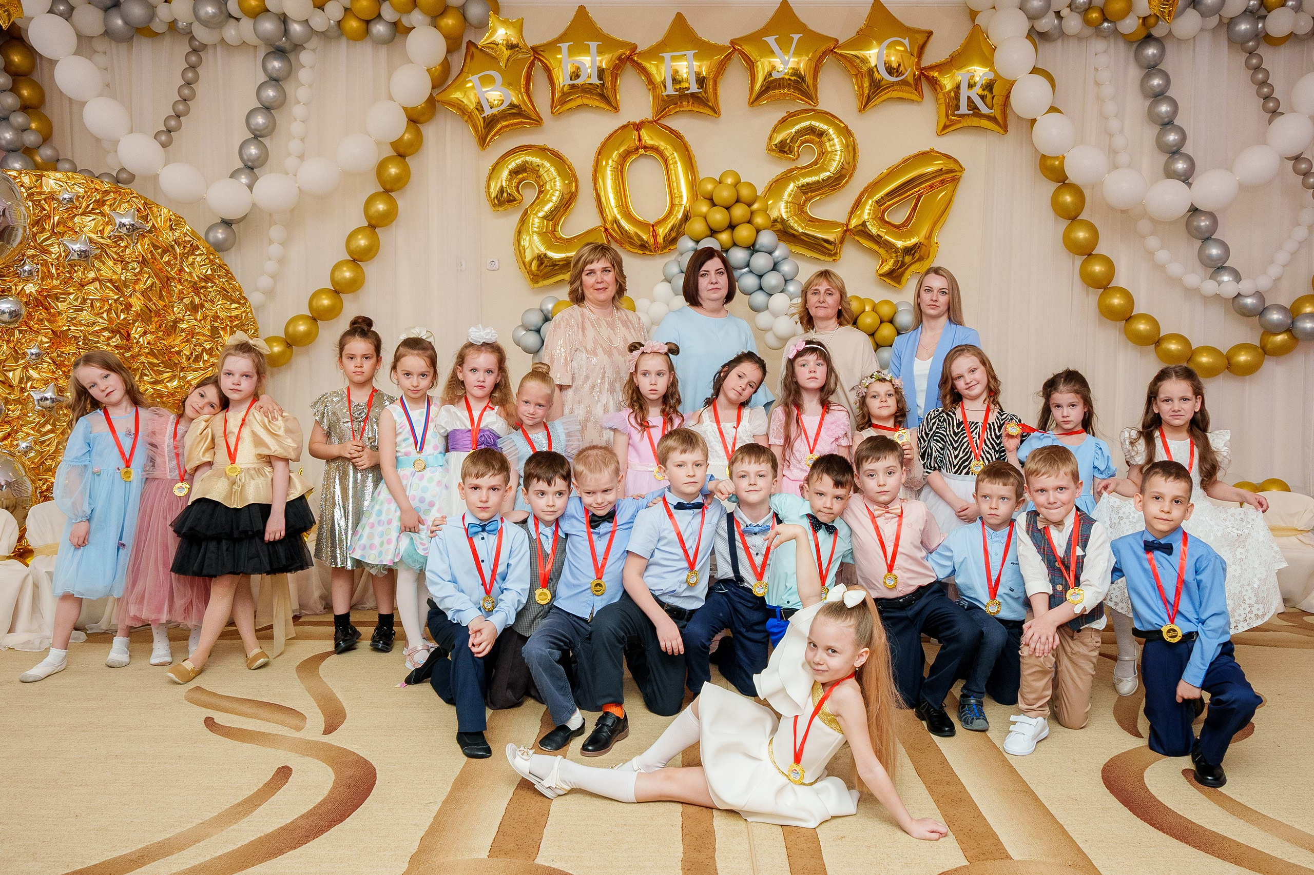 Выпускные в саду. Фотограф Юлия Попова