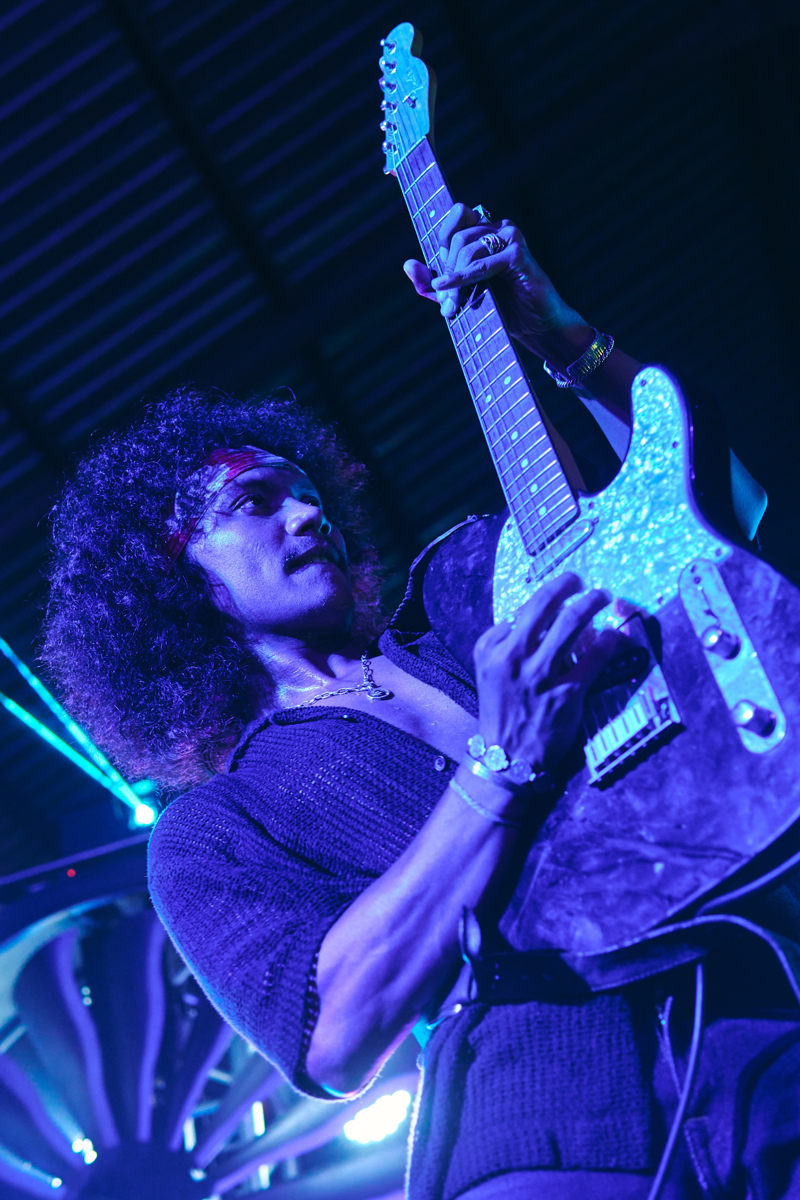 NuanuNight. See the moment and catche. commercial and reportage