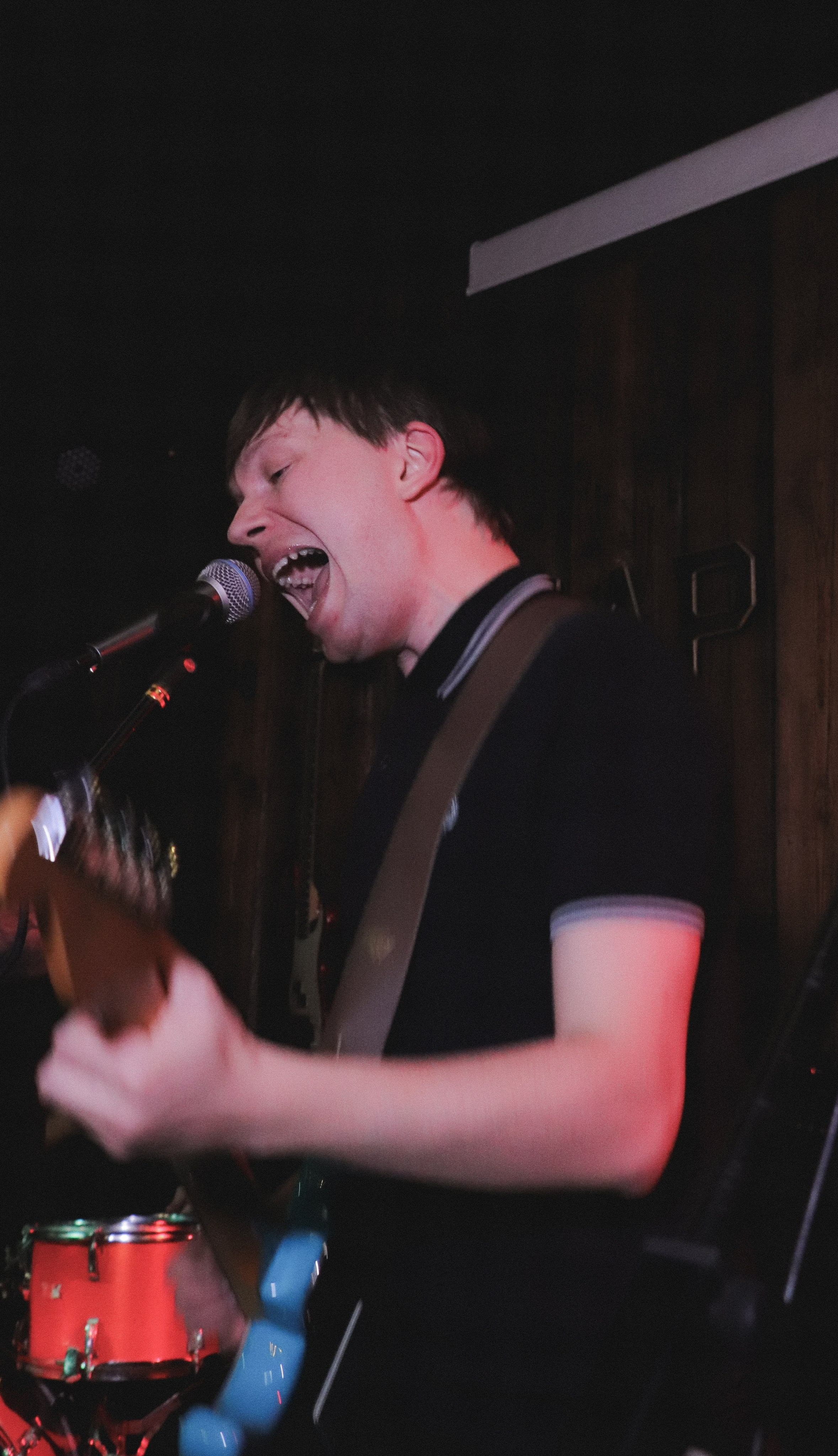 Концерт рок-группы. Фотограф репортажей и стритфотосессий в Москве Людмила Смирнова