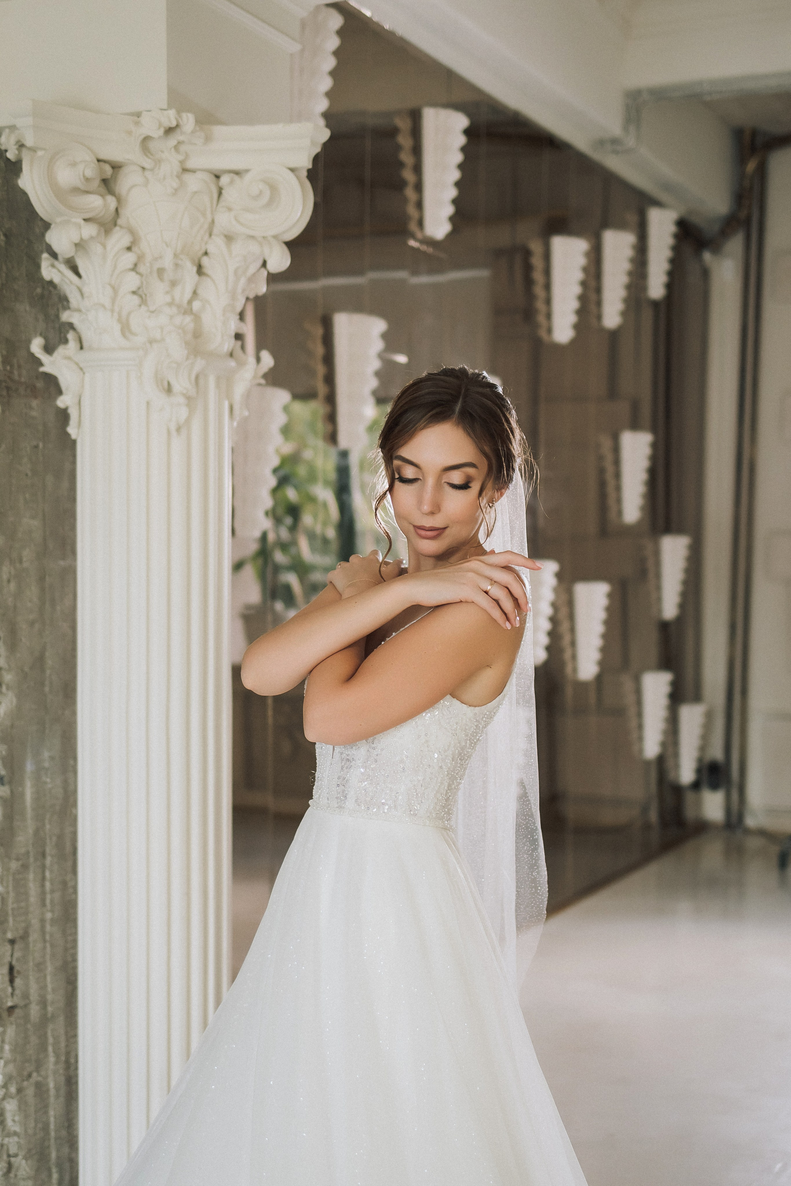 Свадебная прогулка Екатерины и Евгения. Свадебная фотография. Арина Рубах