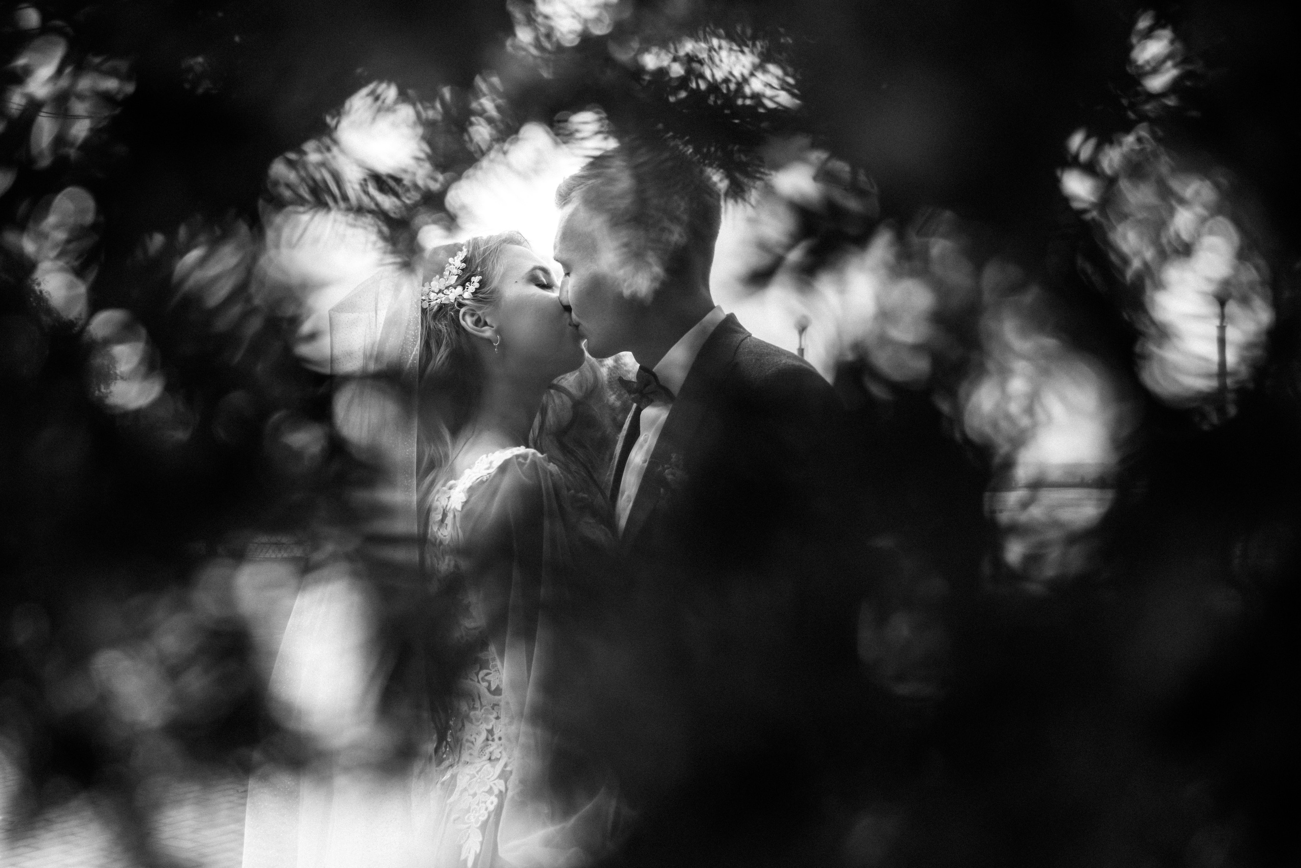 Юлия и Артем. Меня зовут Александр Литвинчук и я свадебный фотограф в Саратове