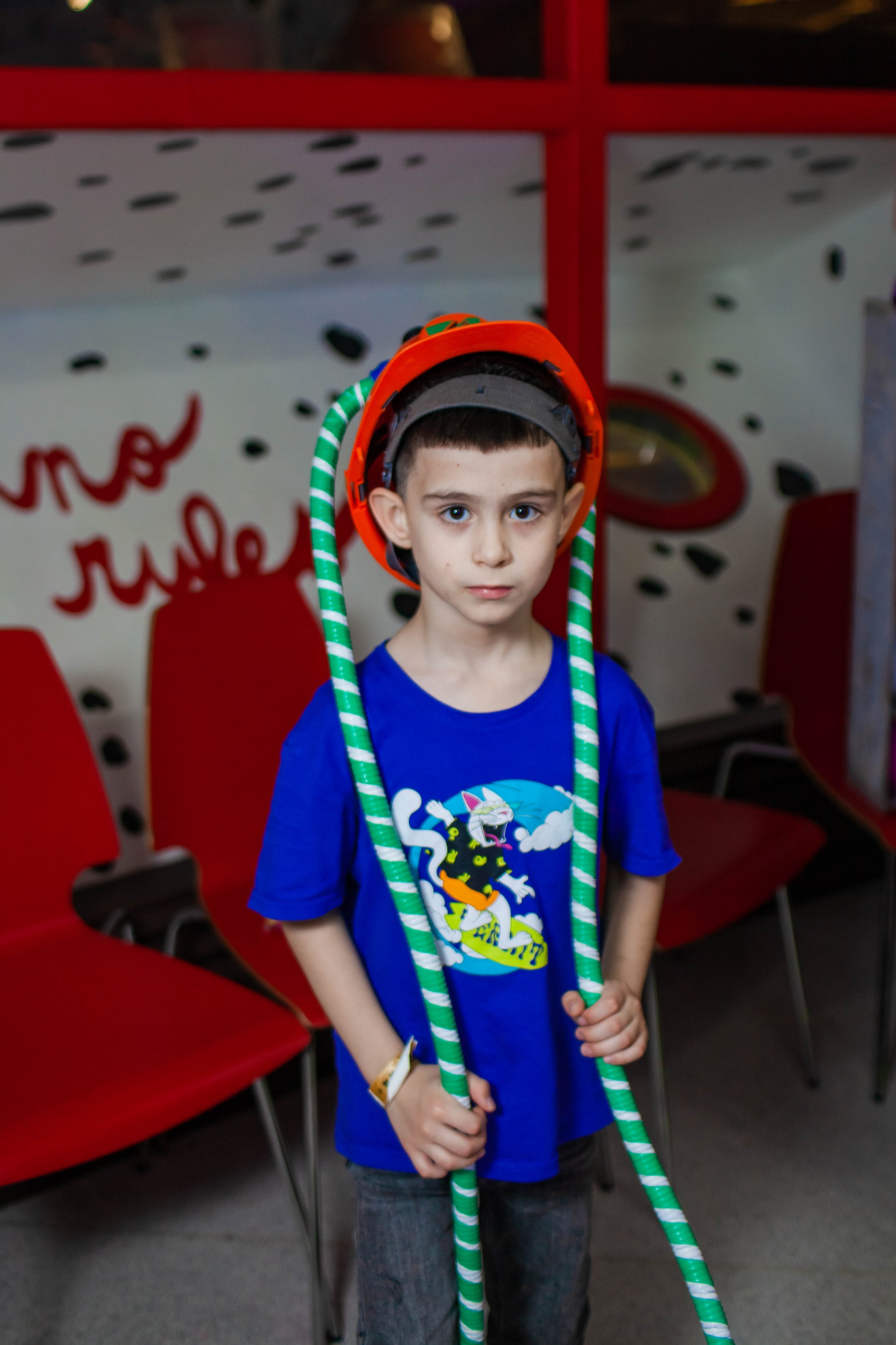 Неон Челендж День рождения Ярослава. Детский и семейный фотограф в Санкт-Петербурге Елизавета Сорокина