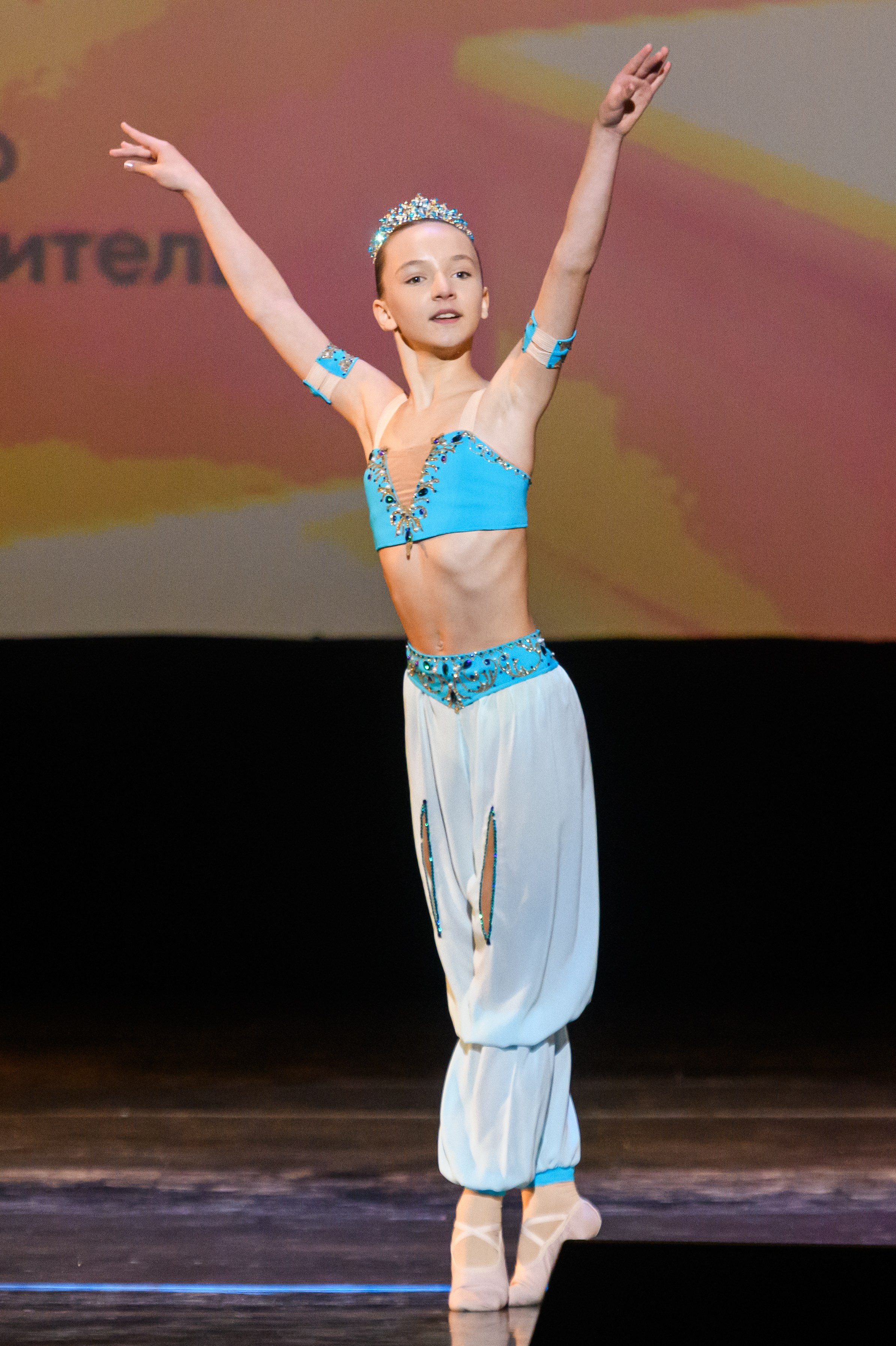 23 апреля, часть 1, БКЗ Октябрьский, г. Санкт-Петербург. Золотое яблочко