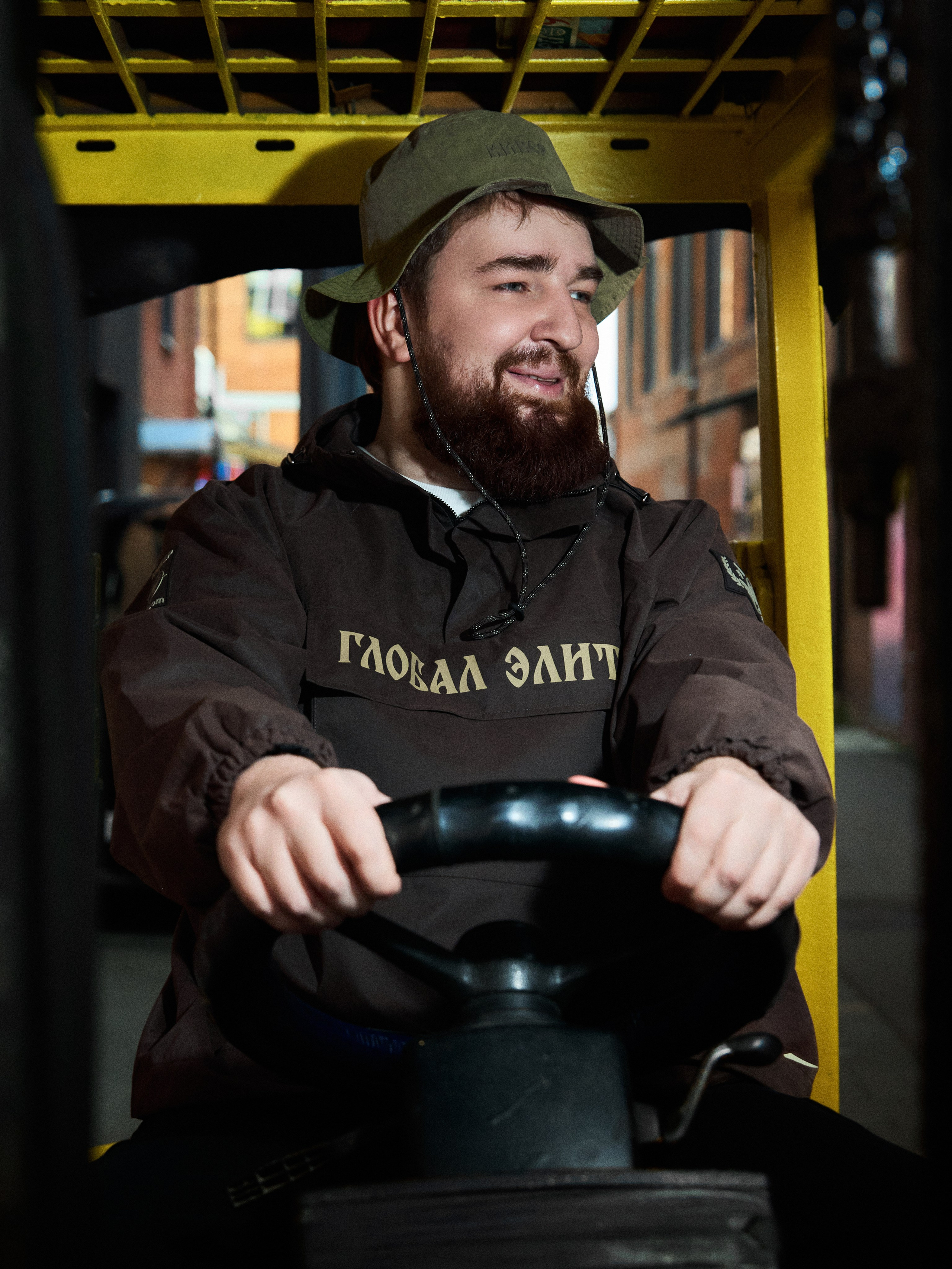 Мерч Кибер и BetBoom. Фотограф Иван Косарев