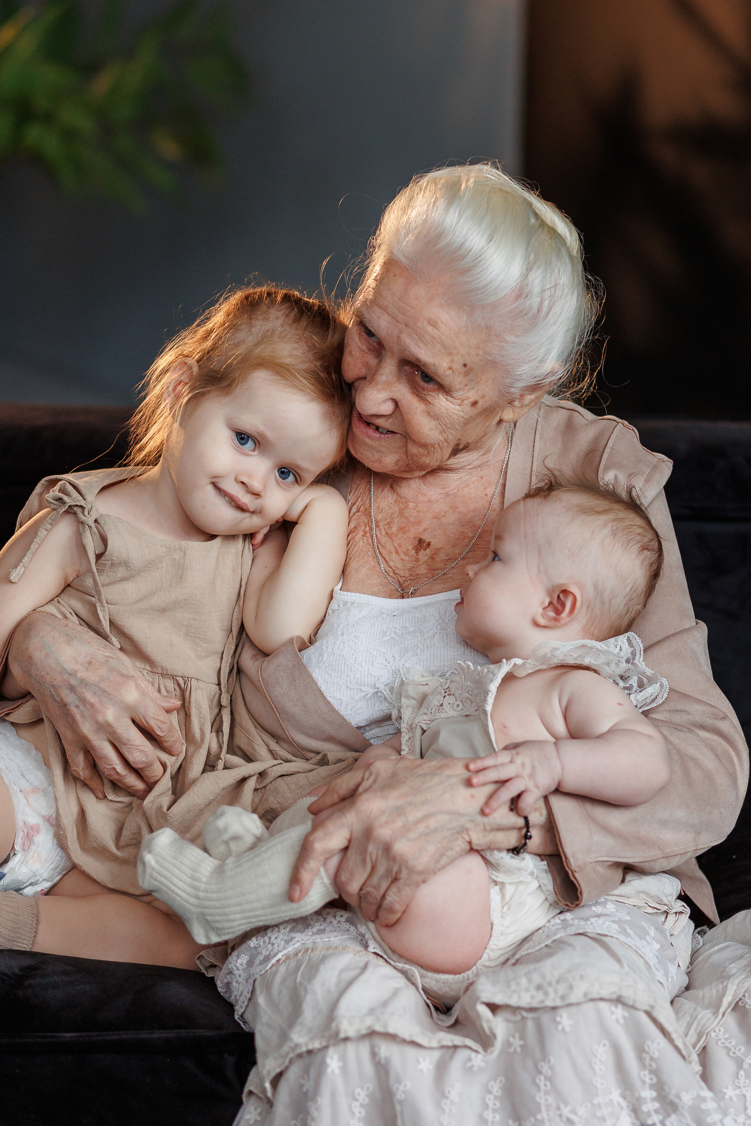 4 поколения. Семейный фотограф в Саратове Юлия Охотникова