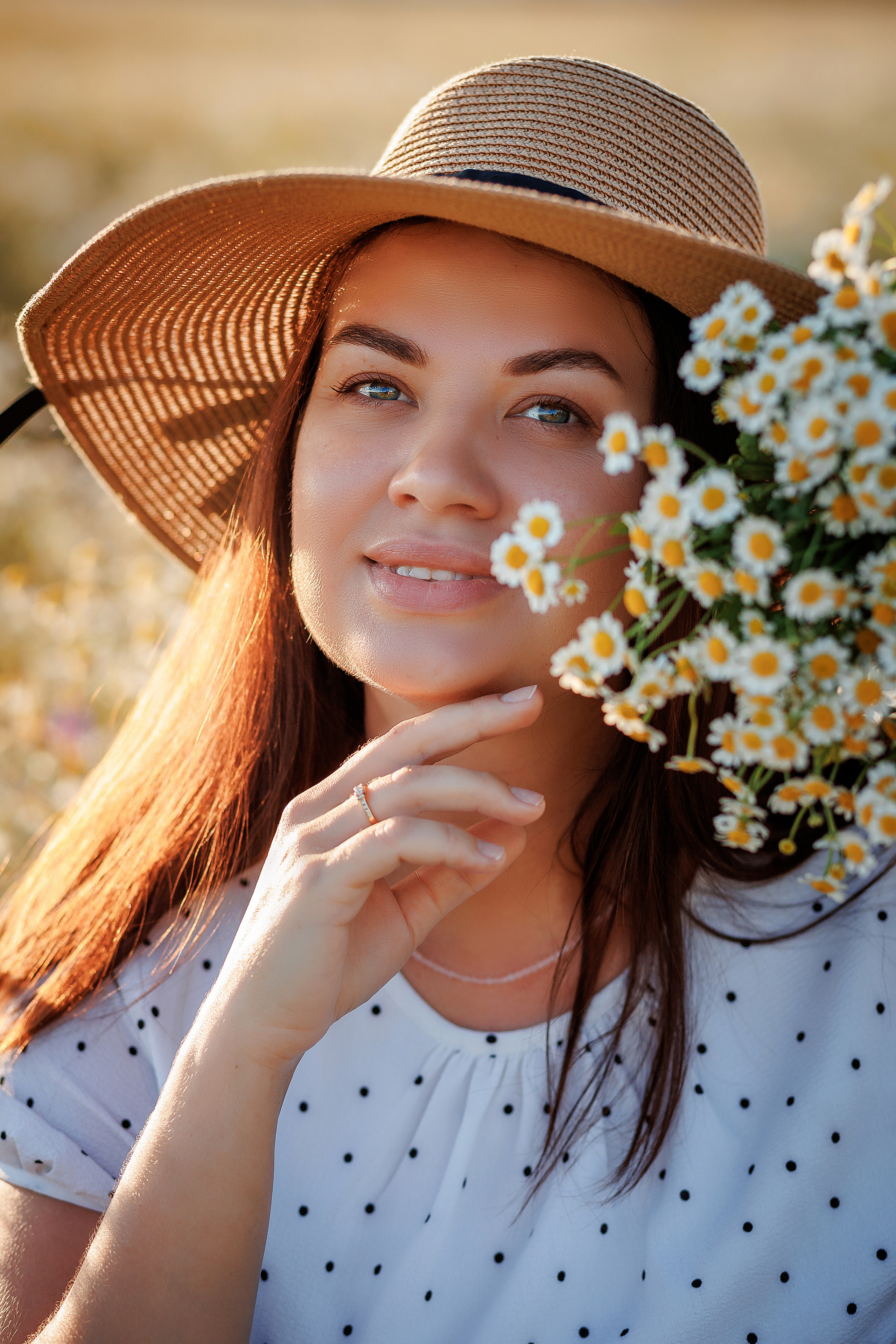 Катя в ромашках. Семейный фотограф в Саратове Юлия Охотникова