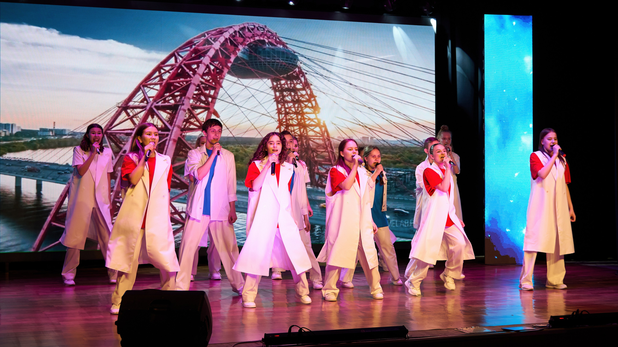 Концерт учащихся ДШИ № 18 «Мы делаем выбор сами». [fXph] Фотограф Масликов Илья. Съёмка мероприятий в Ленинске-Кузнецком