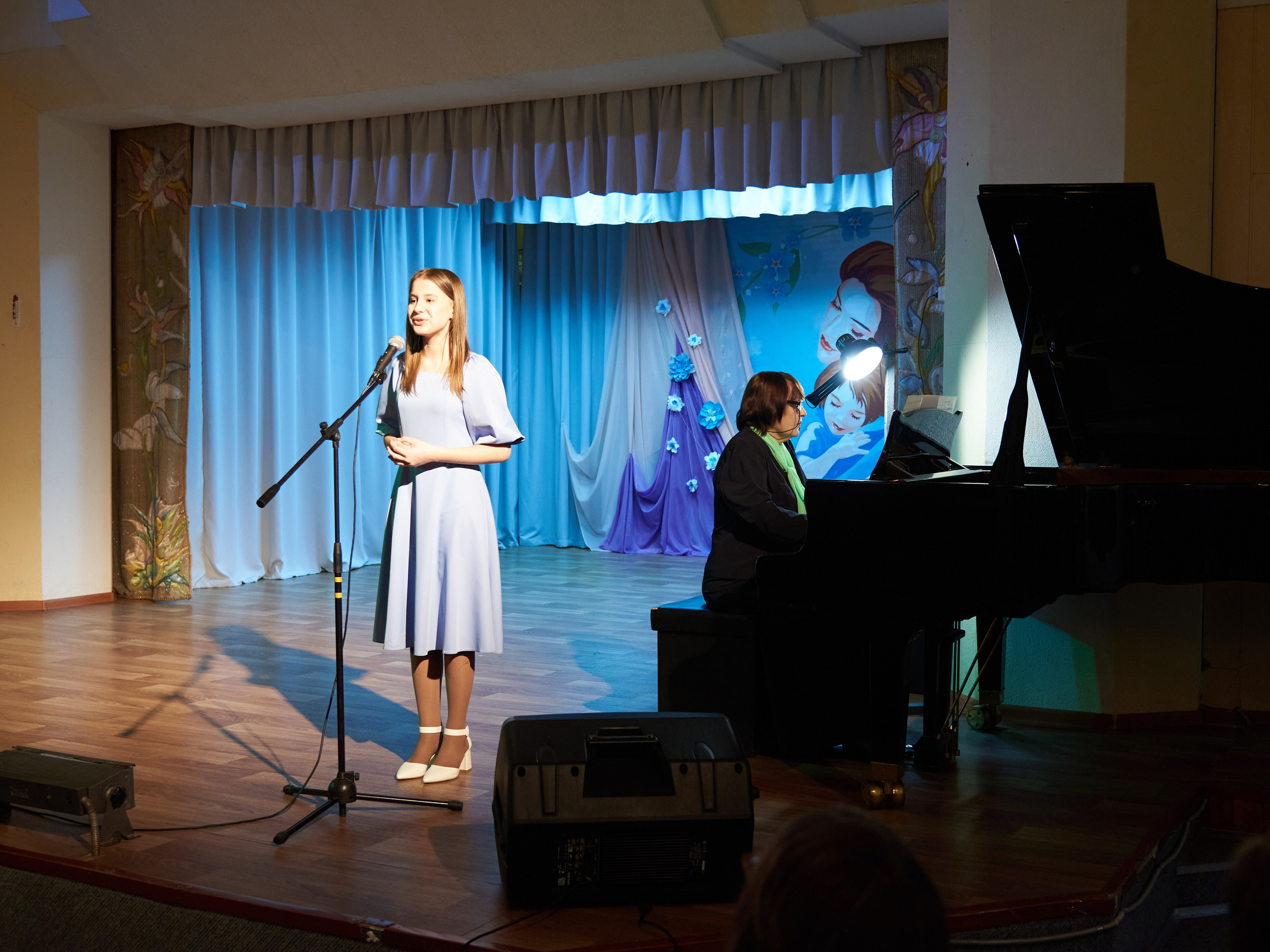 Концерт к международному женскому дню. [fXph] Фотограф Масликов Илья. Съёмка мероприятий в Ленинске-Кузнецком