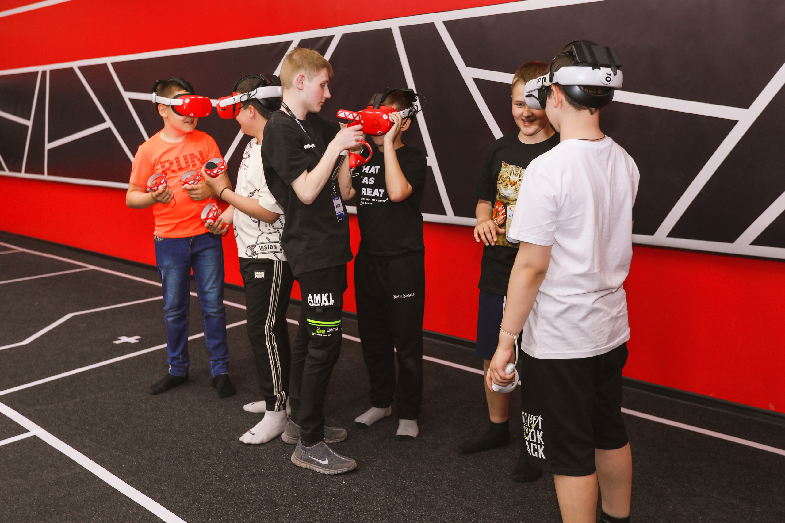 Arena Warpoint, Выпускной 4Д — 2024, дети, школа, 4 класс, последний звонок, детские игры, ученики, выпускники, начальная школа