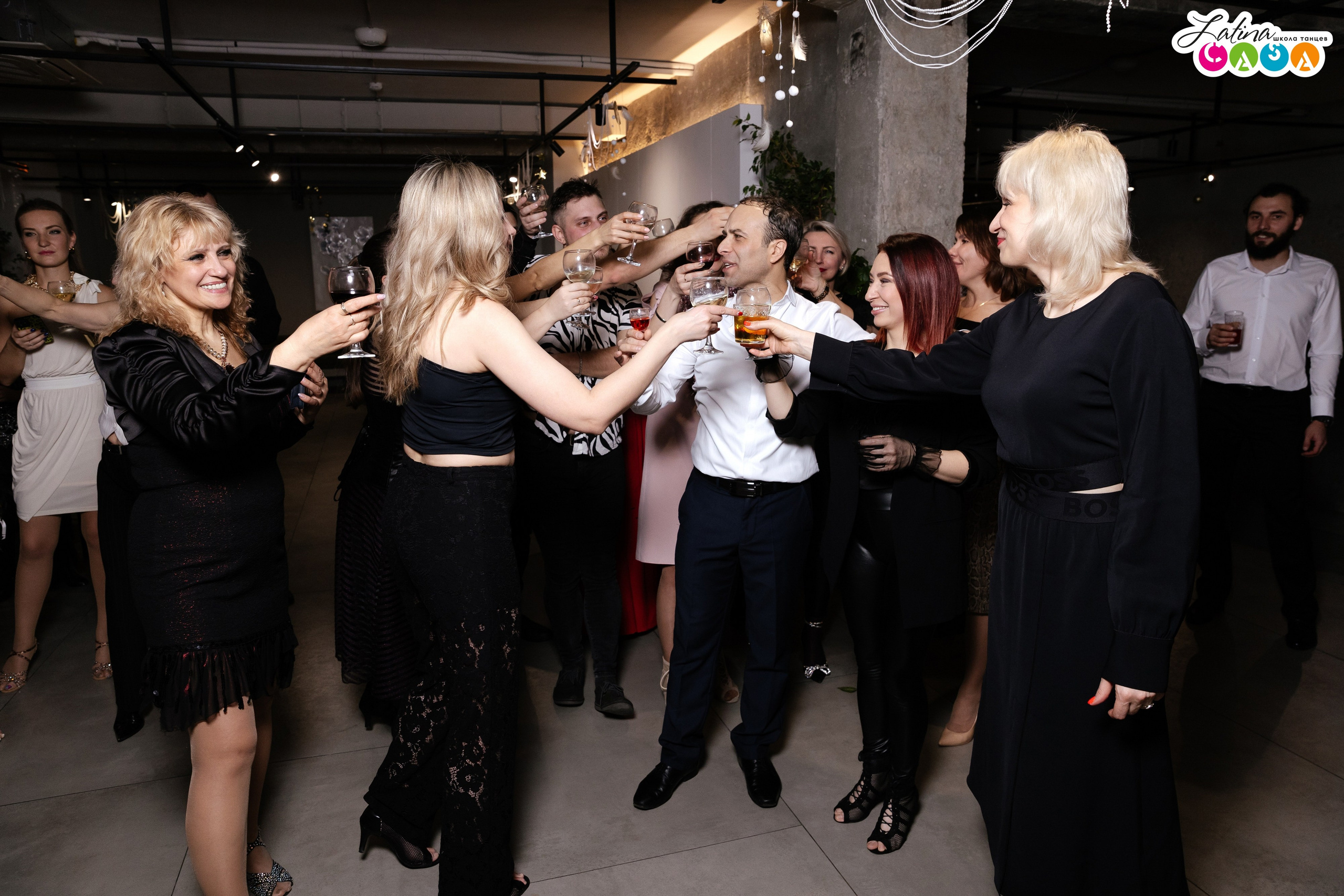 Корпоратив Casa Latina. Семейный фотограф — Макс Белогрудов