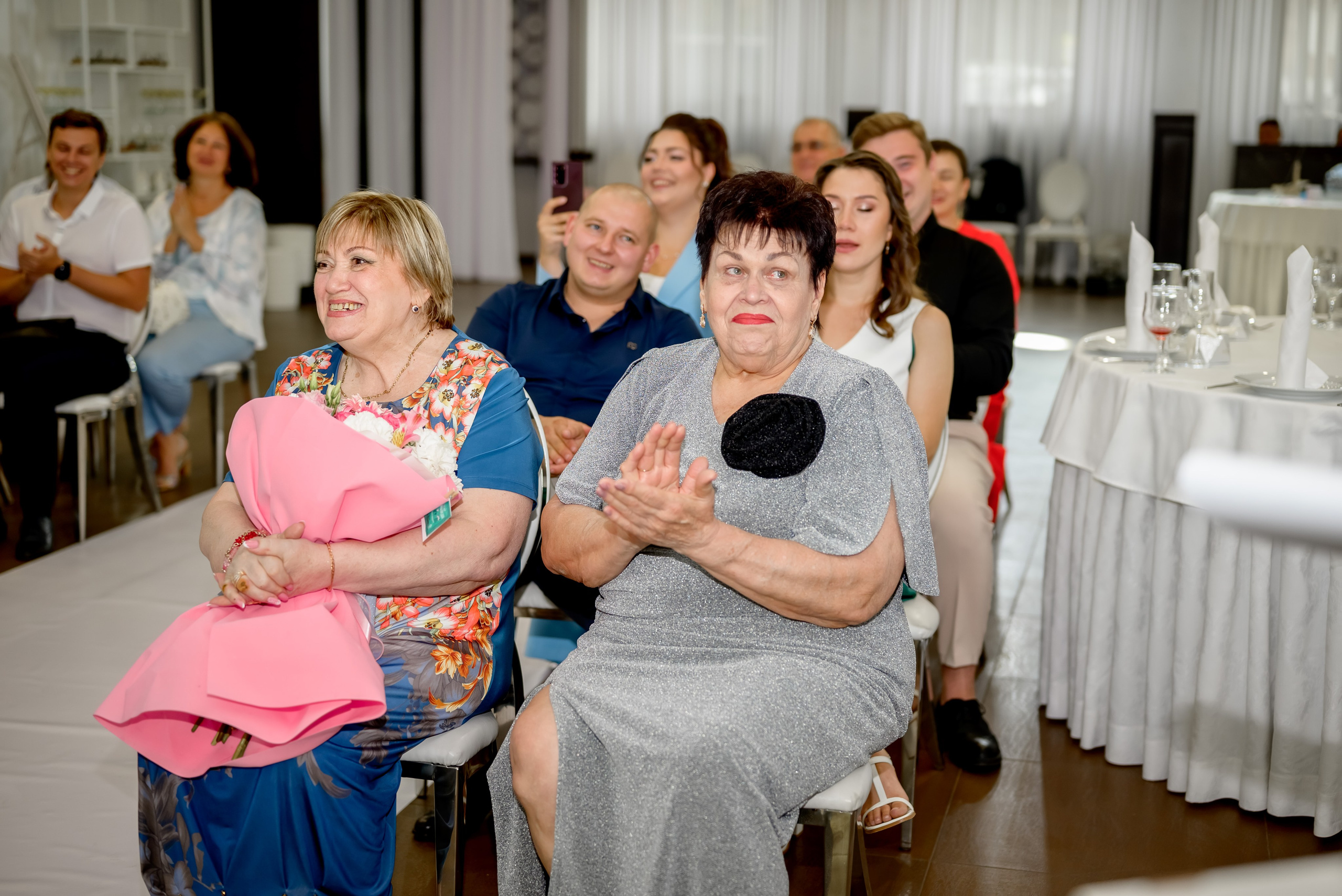 Банкетная часть (1). Юлия Басня семейный и свадебный фотограф в Донецке