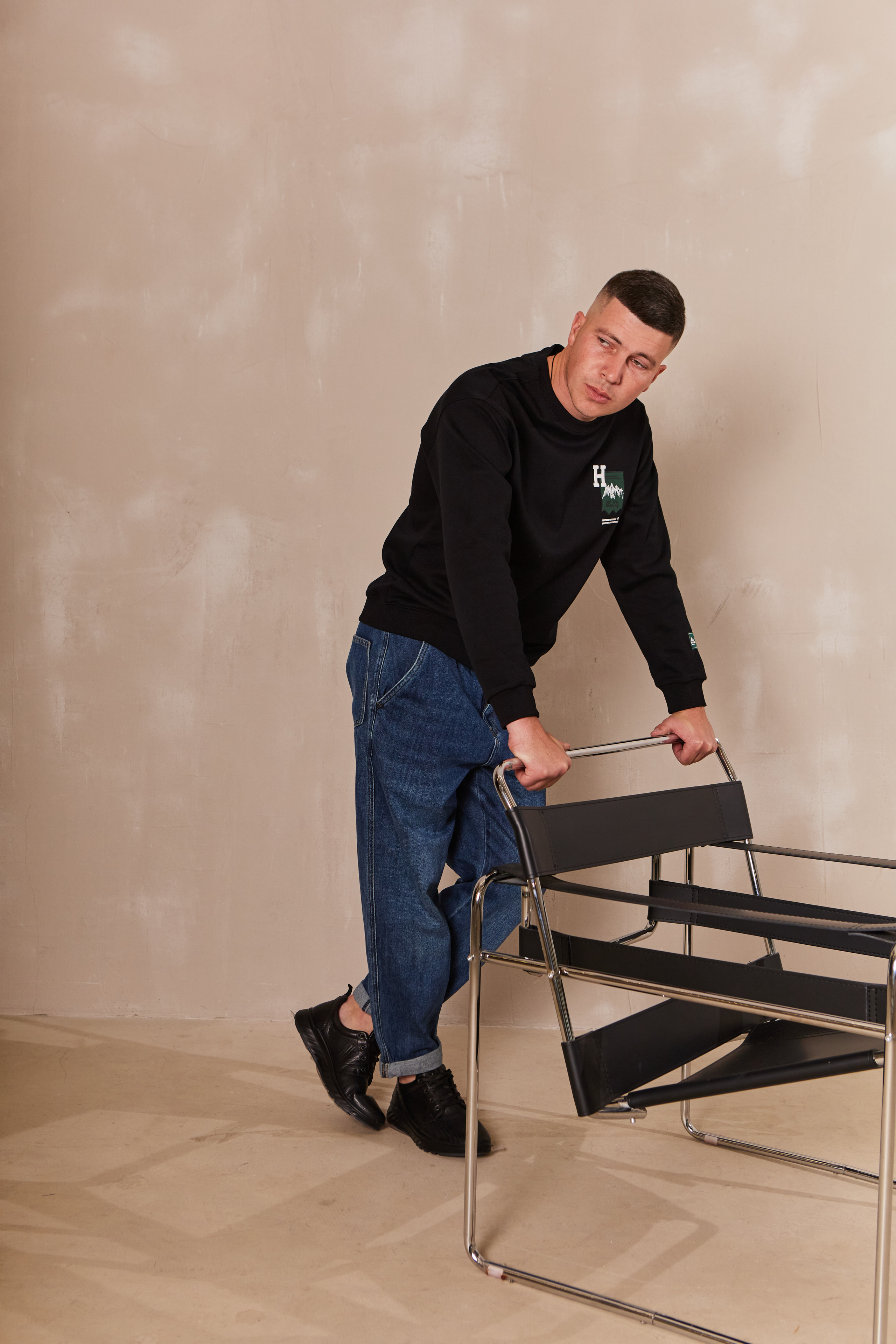 Контент-съёмка для магазина Medicine. Контент-фотограф в Абакане Наталья Нагибина