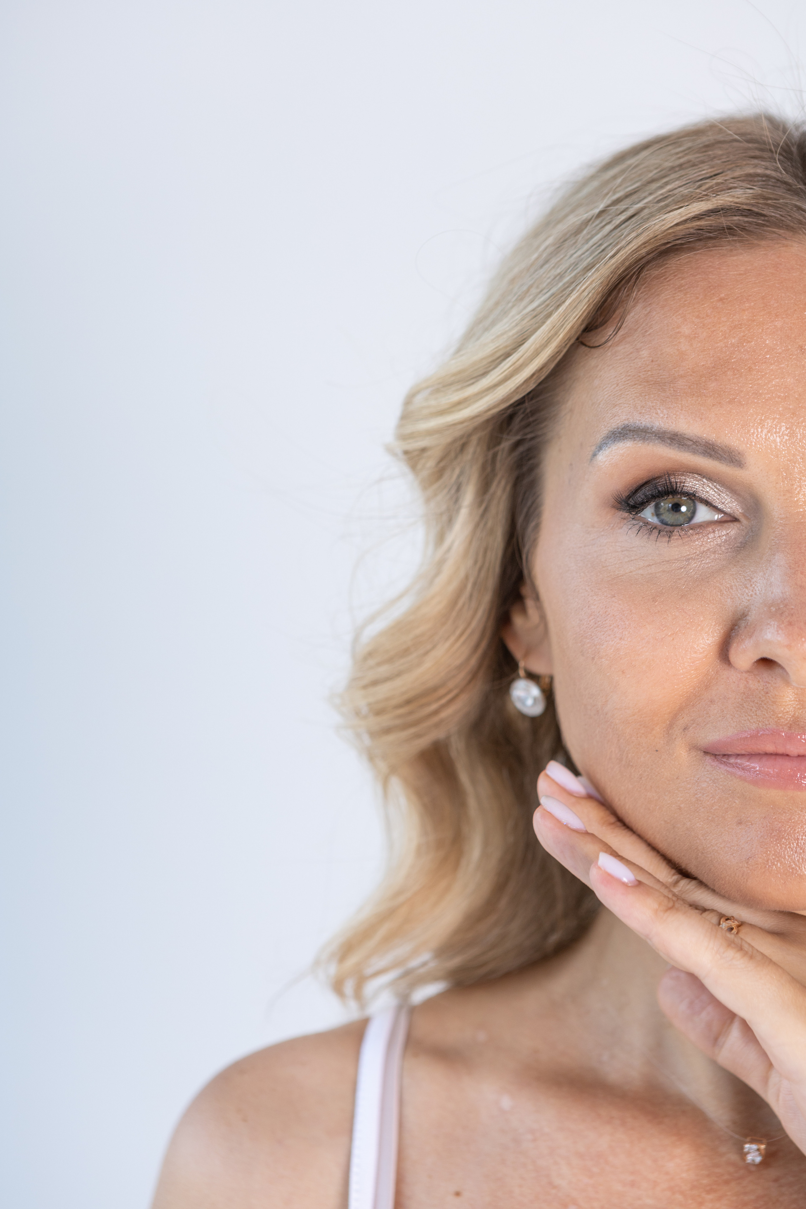 Контент-съёмка для тренера по фейсфитнесу. Контент-фотограф в Абакане Наталья Нагибина