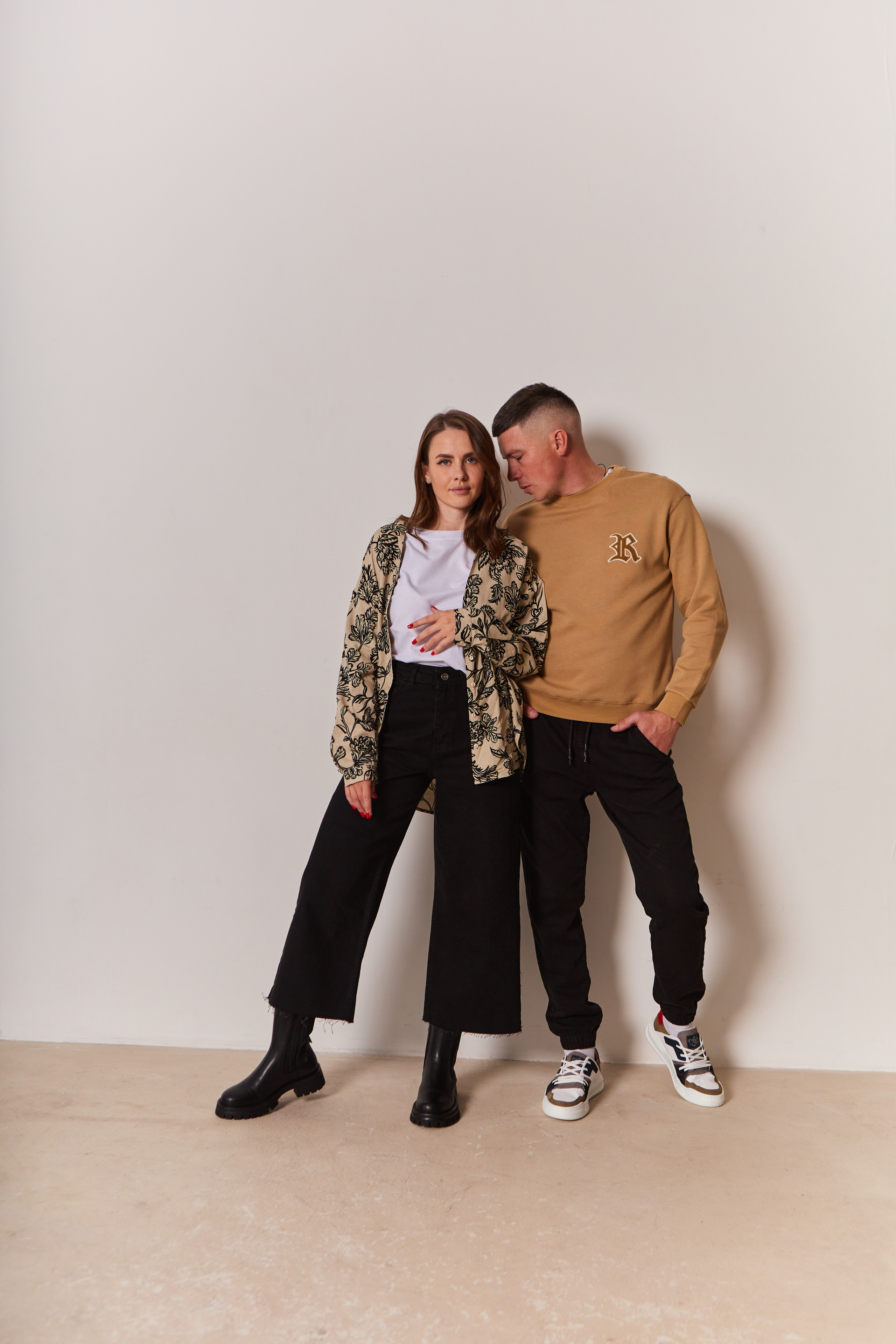 Контент-съёмка для магазина Medicine. Контент-фотограф в Абакане Наталья Нагибина