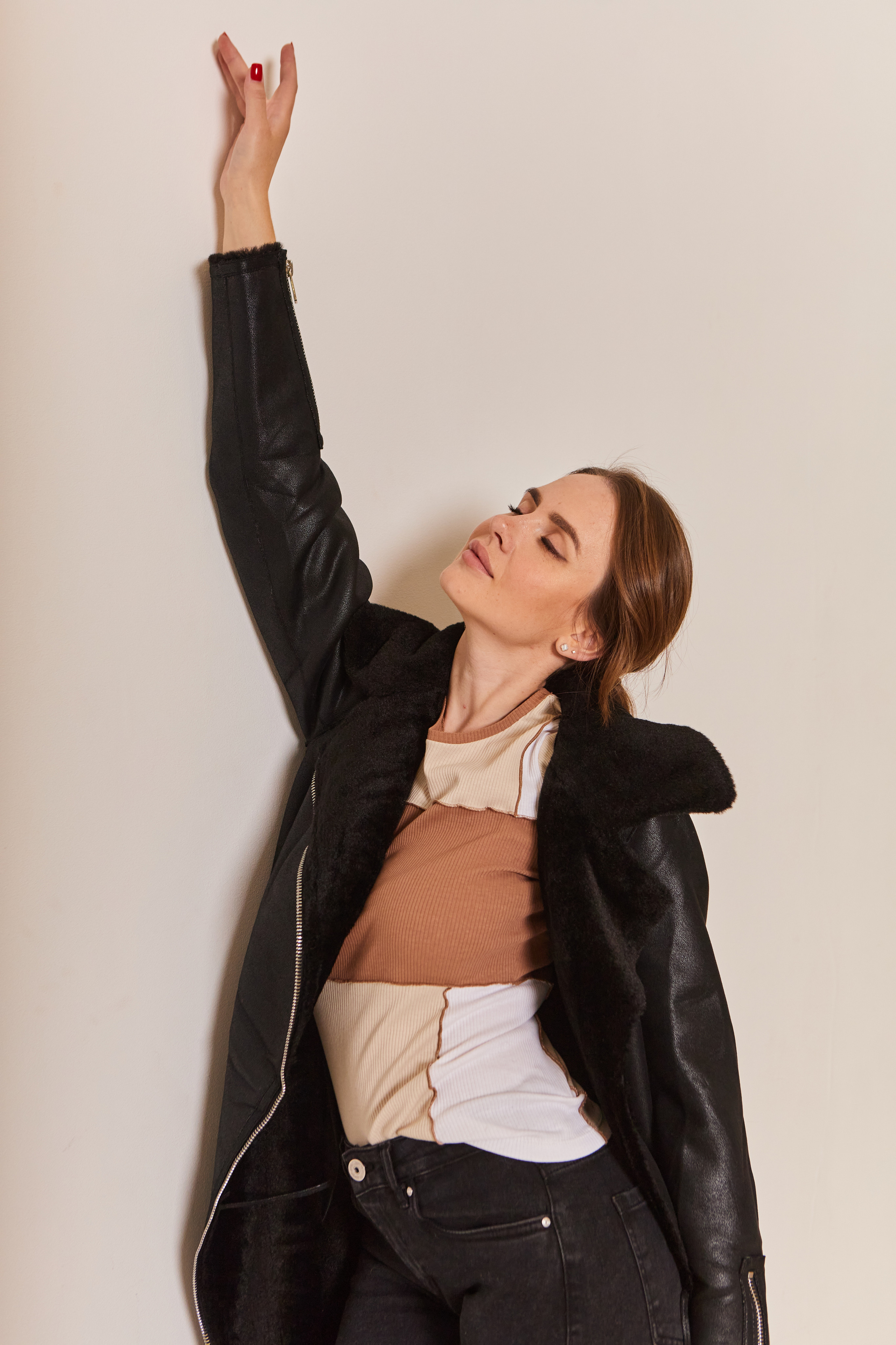 Контент-съёмка для магазина Medicine. Контент-фотограф в Абакане Наталья Нагибина