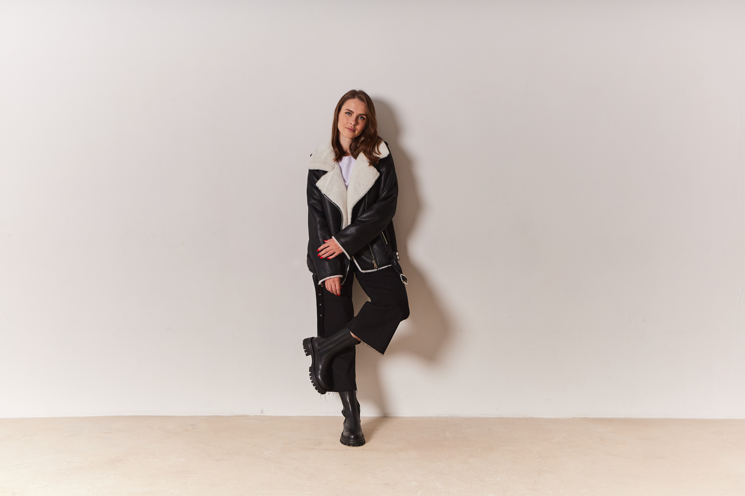 Контент-съёмка для магазина Medicine. Контент-фотограф в Абакане Наталья Нагибина