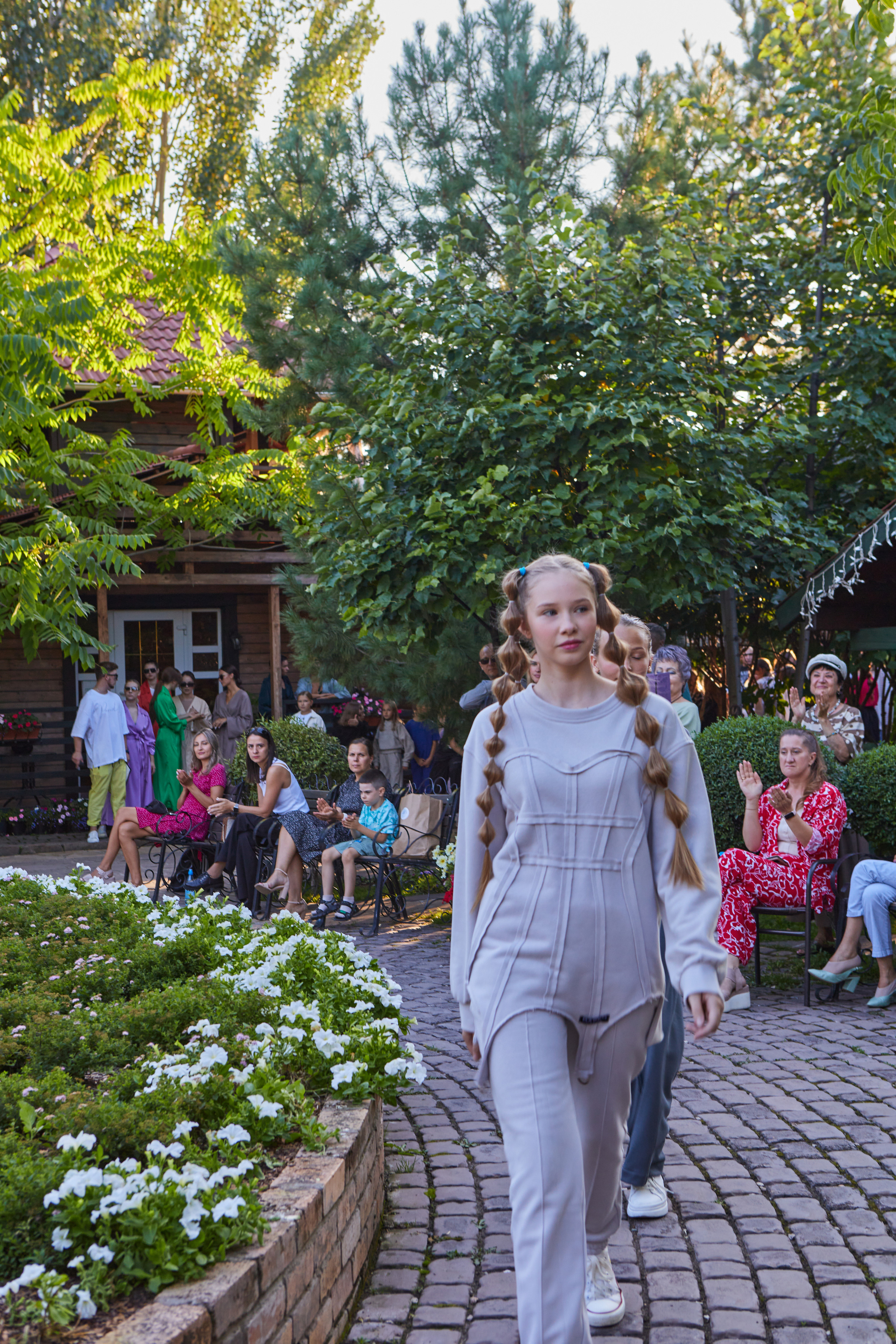 Академия красоты и таланта. Контент-фотограф в Абакане Наталья Нагибина