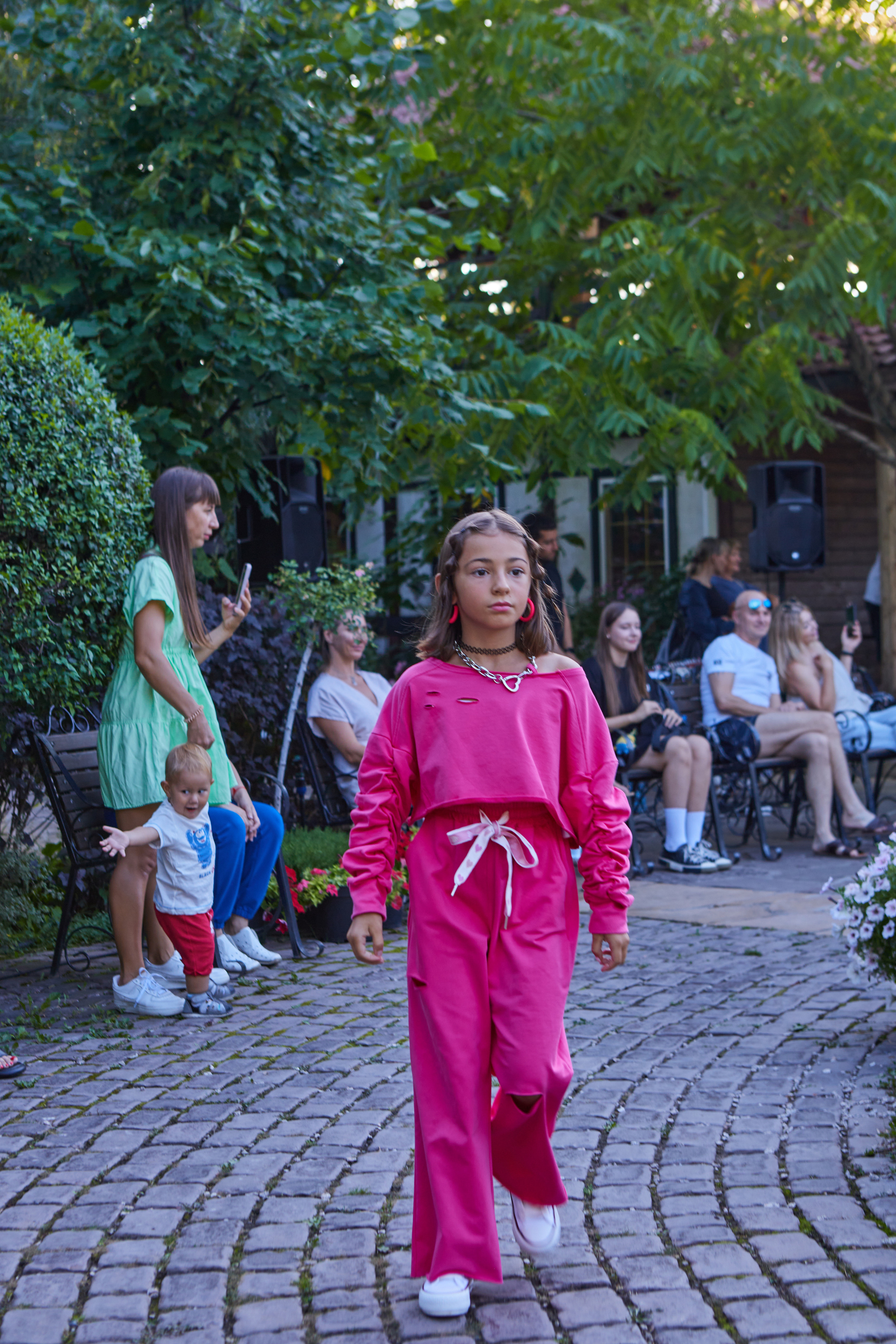 Академия красоты и таланта. Контент-фотограф в Абакане Наталья Нагибина