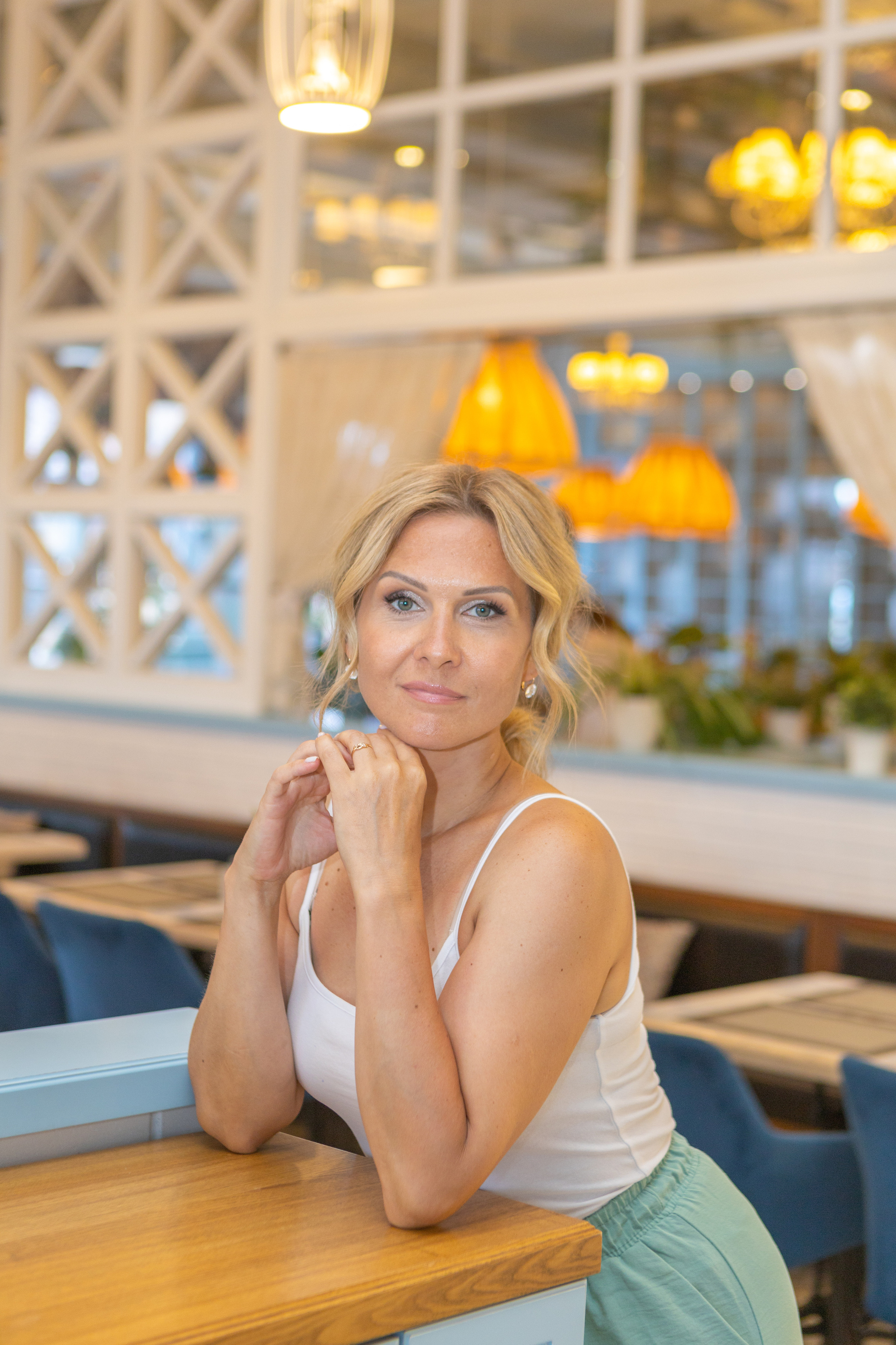 Контент-съёмка для тренера по фейсфитнесу. Контент-фотограф в Абакане Наталья Нагибина