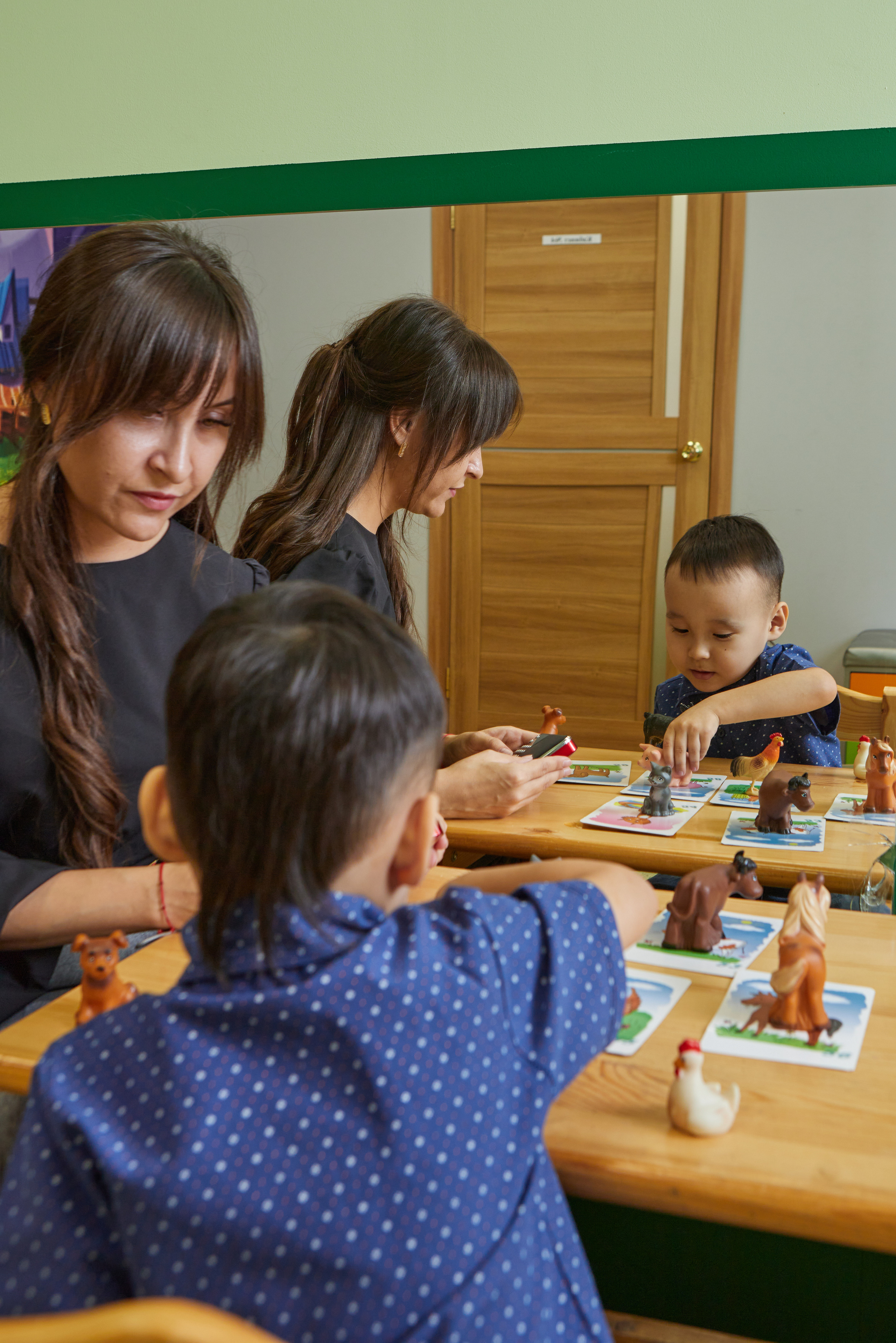 Контент-съёмка для центра Логотория. Контент-фотограф в Абакане Наталья Нагибина