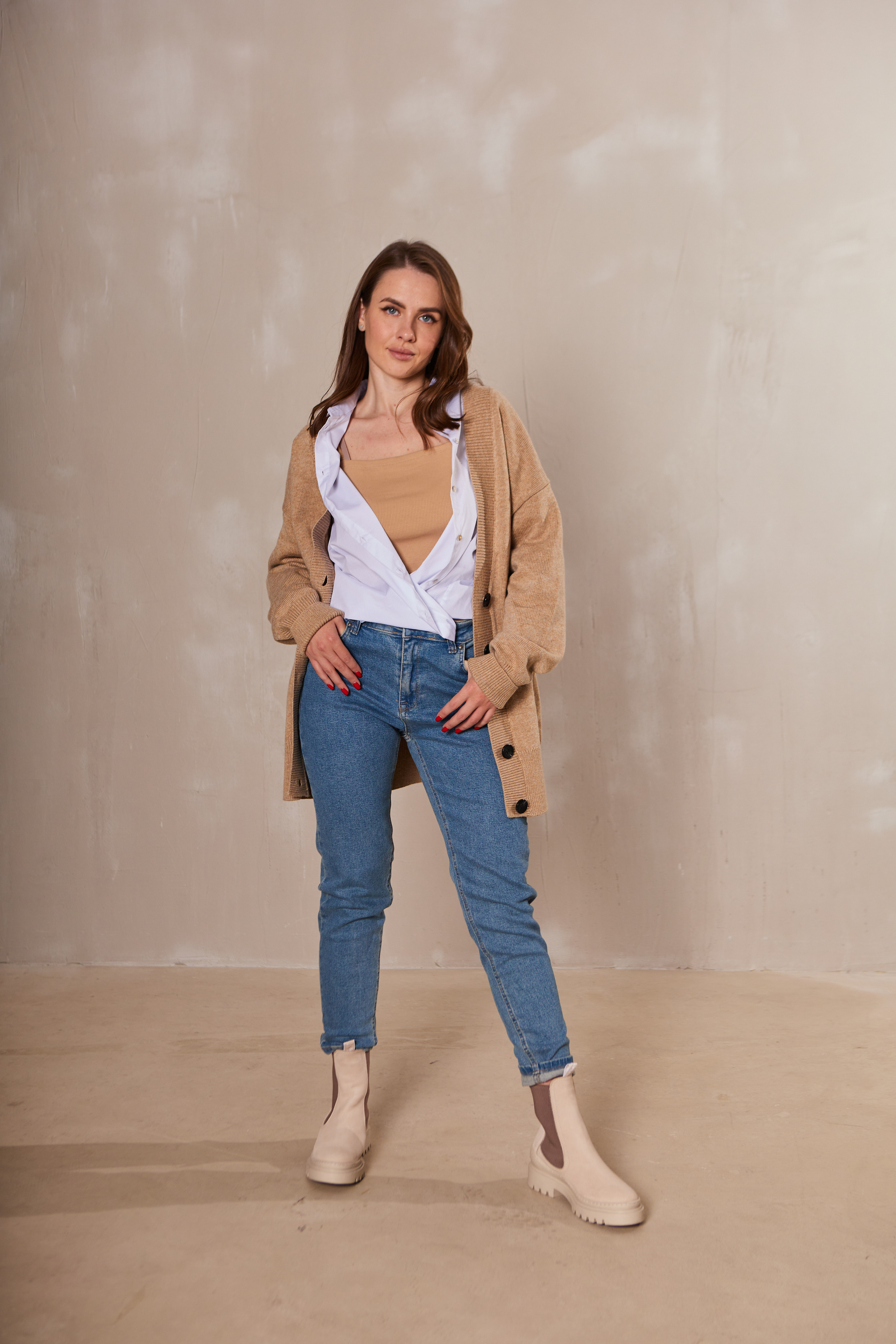 Контент-съёмка для магазина Medicine. Контент-фотограф в Абакане Наталья Нагибина