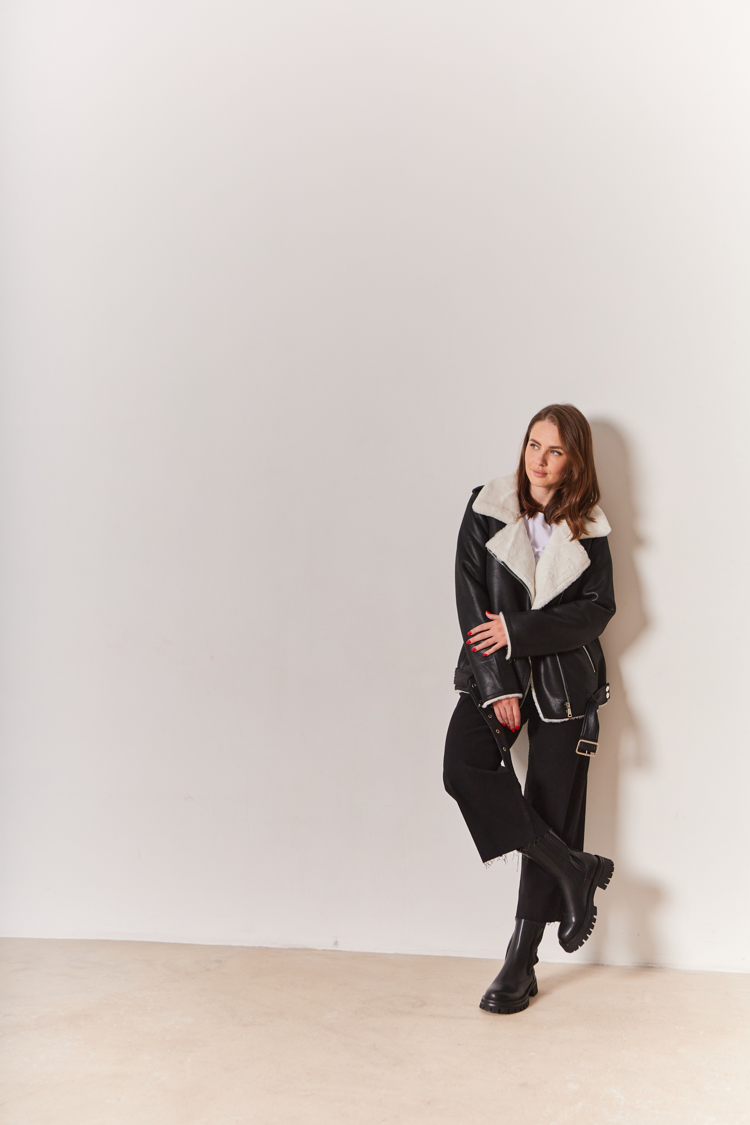 Контент-съёмка для магазина Medicine. Контент-фотограф в Абакане Наталья Нагибина